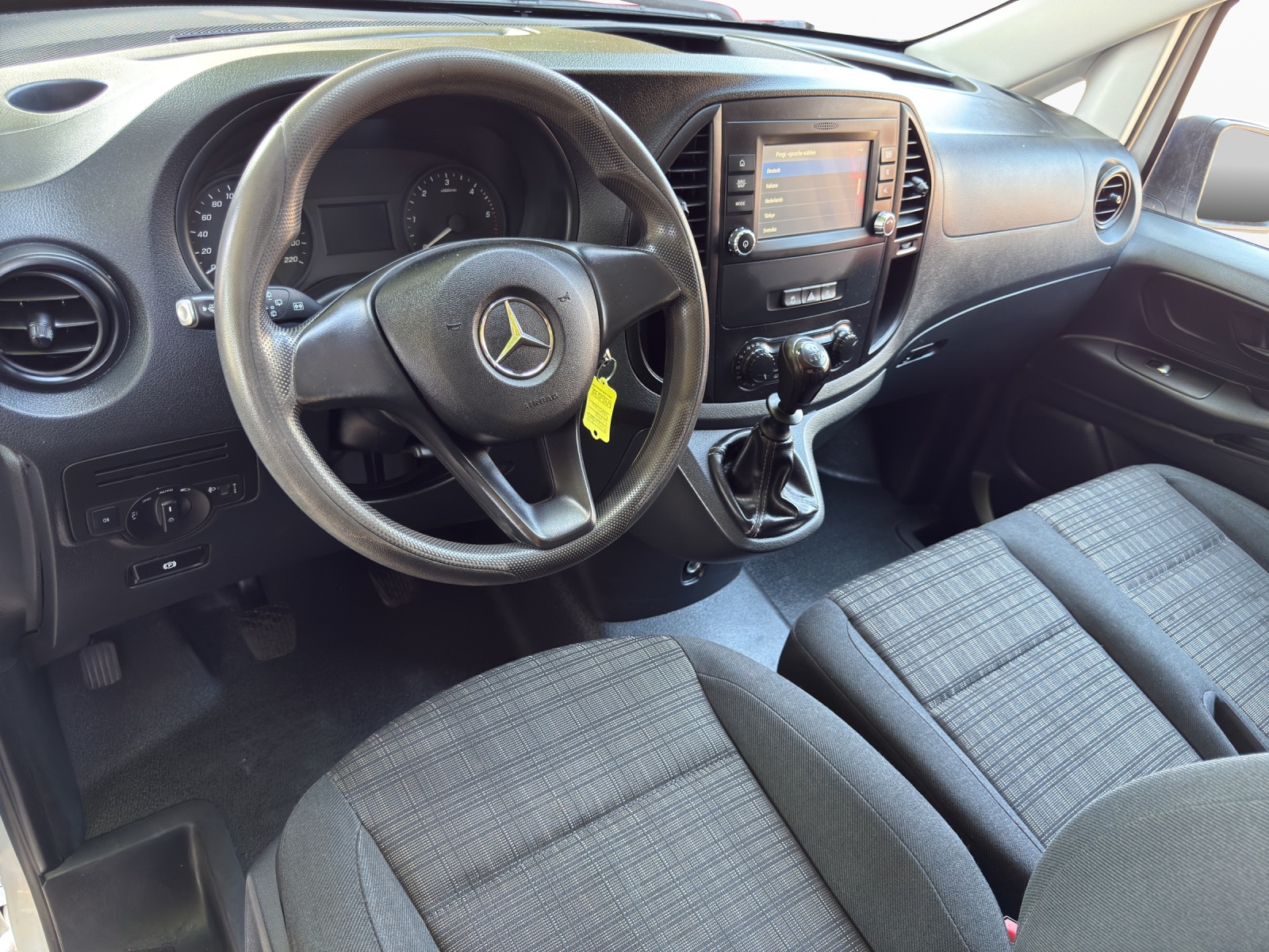 MERCEDES-BENZ Vito 116 CDI-image-11