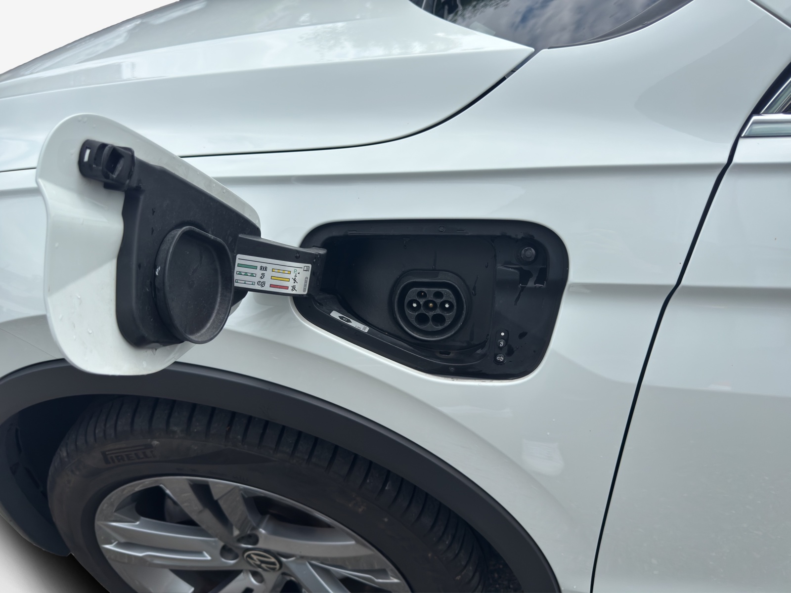 VW Tiguan 1.4TSI PHEV R-Line DSG-image-14