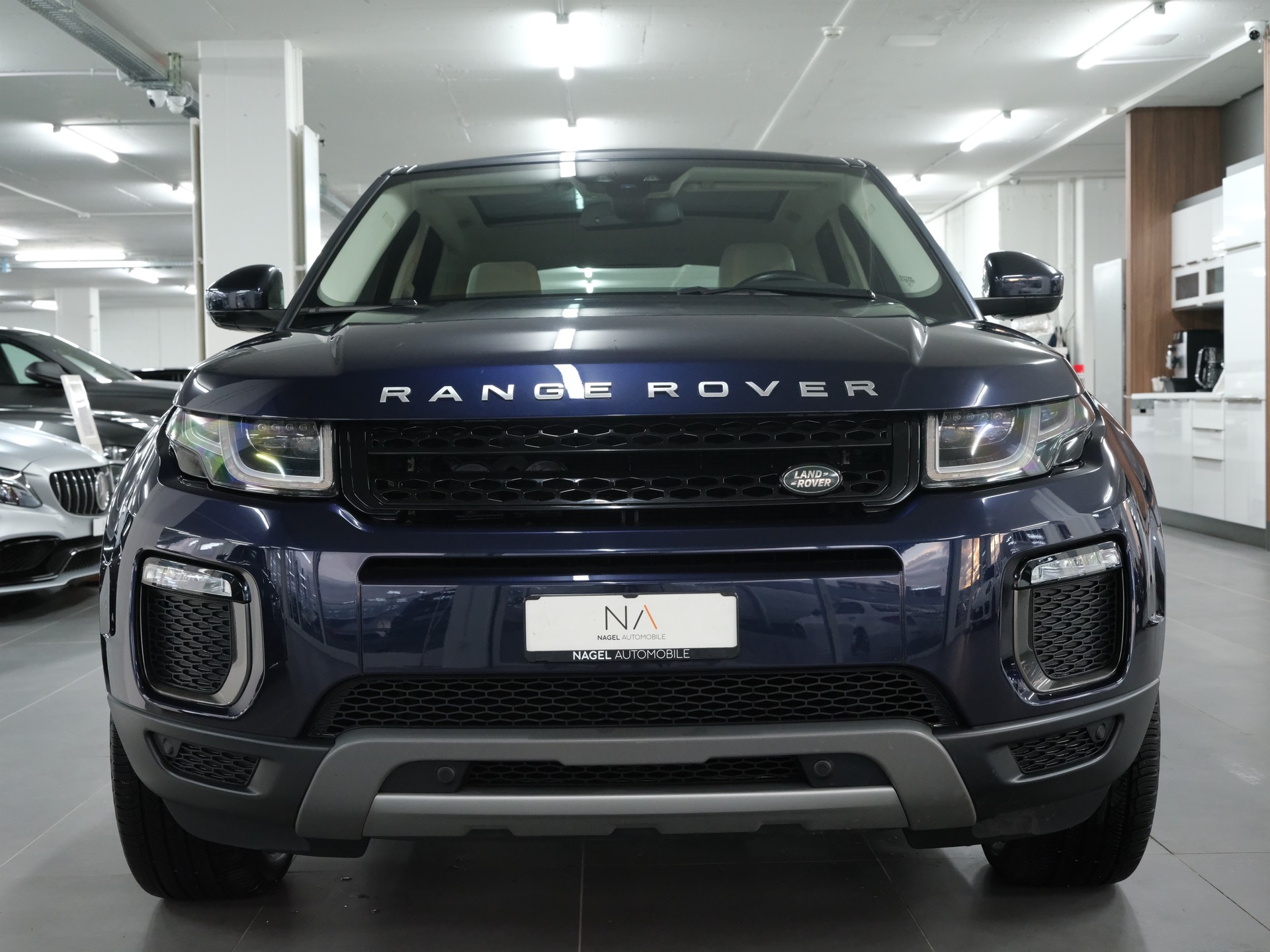 LAND ROVER Range Rover Evoque 2.0 TD4 SE AT9-image-6