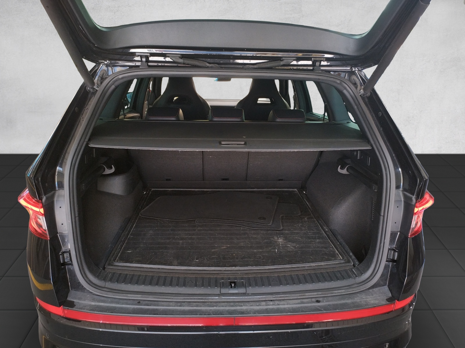 SKODA Kodiaq 2.0 Bi-TDI SCR RS 4x4 DSG-image-10