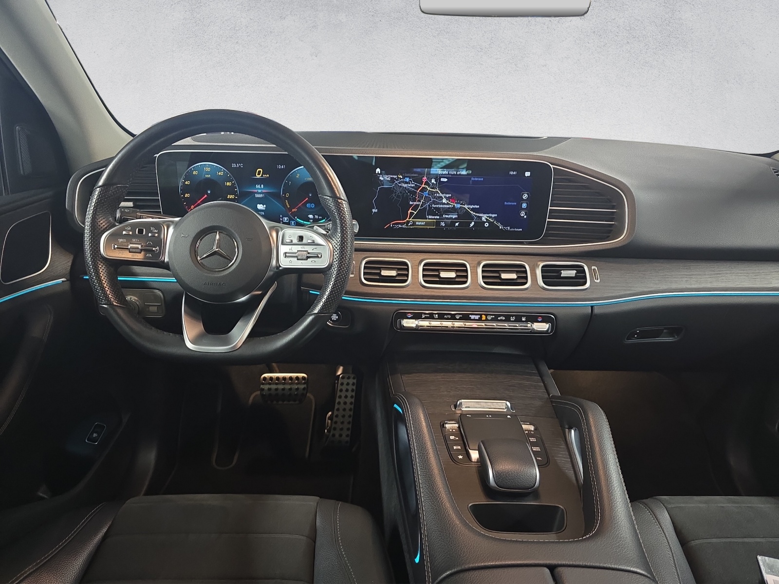 MERCEDES-BENZ GLE 350 de AMG Line 4Matic-image-14