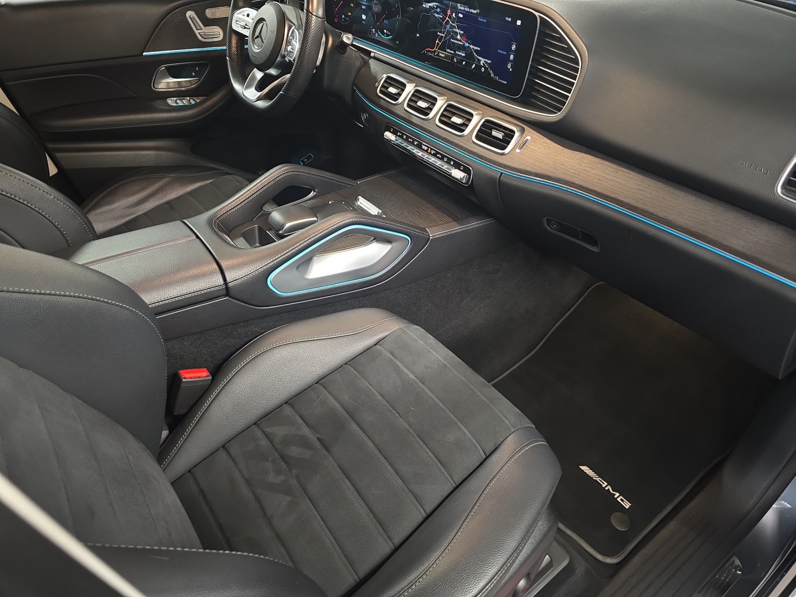 MERCEDES-BENZ GLE 350 de AMG Line 4Matic-image-11