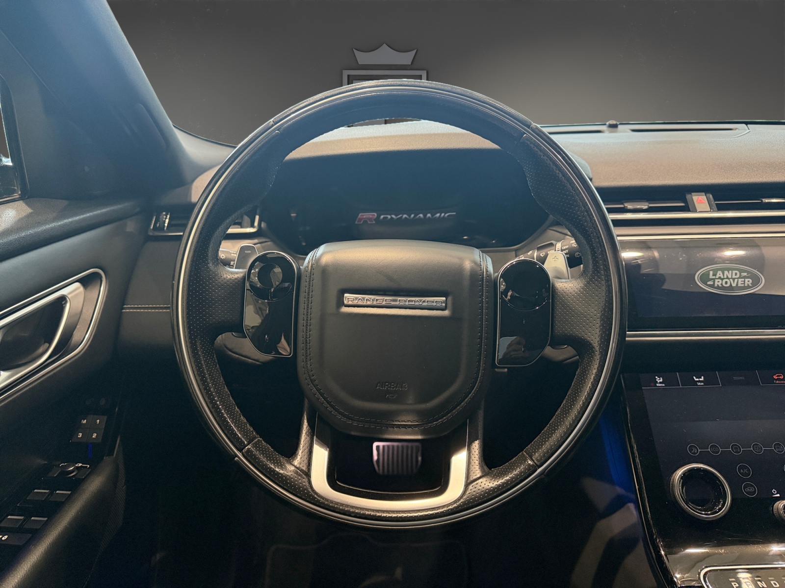 LAND ROVER Range Rover Velar R-Dynamic D 300 Automatic-image-14