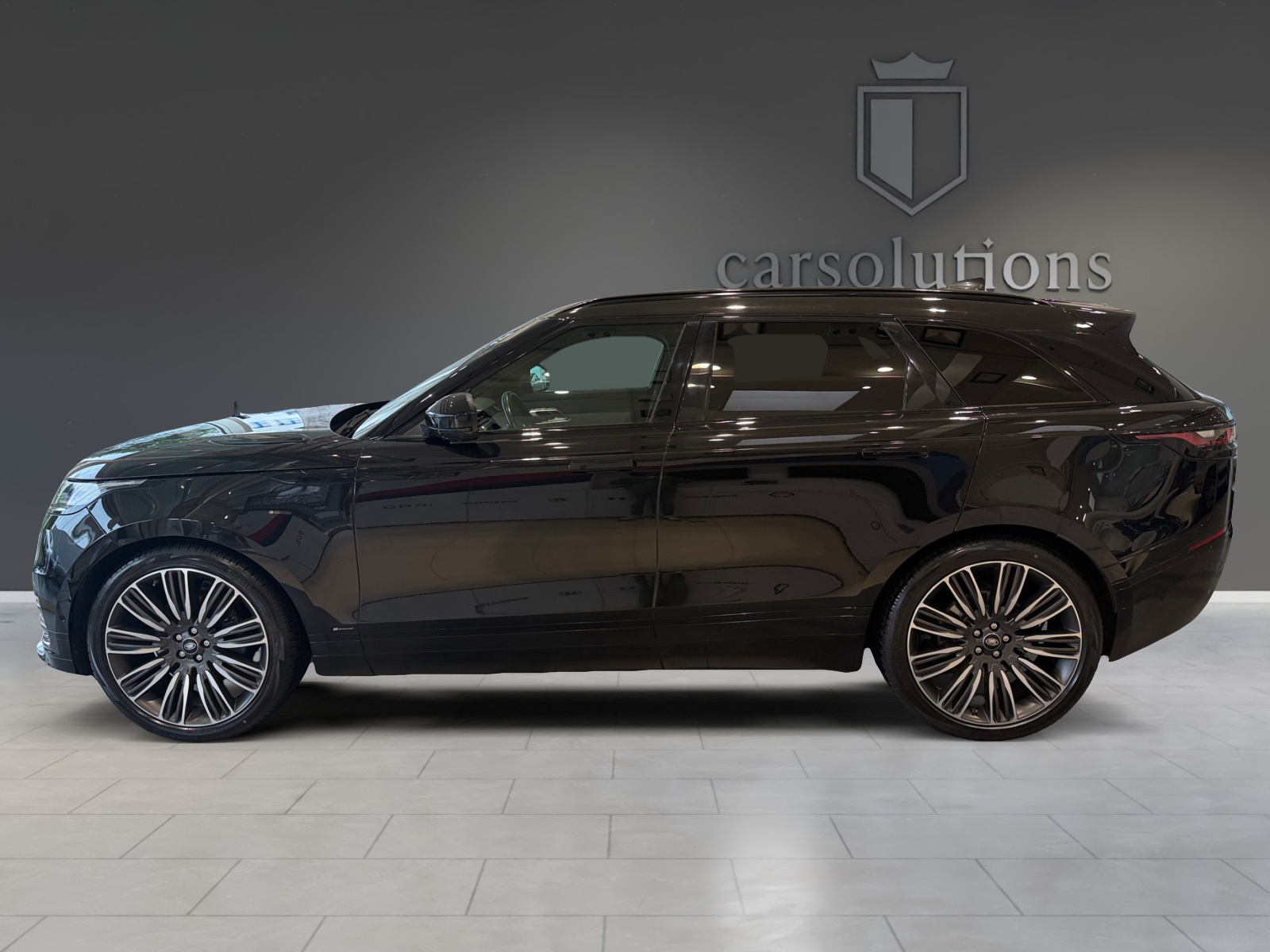 LAND ROVER Range Rover Velar R-Dynamic D 300 Automatic-image-3