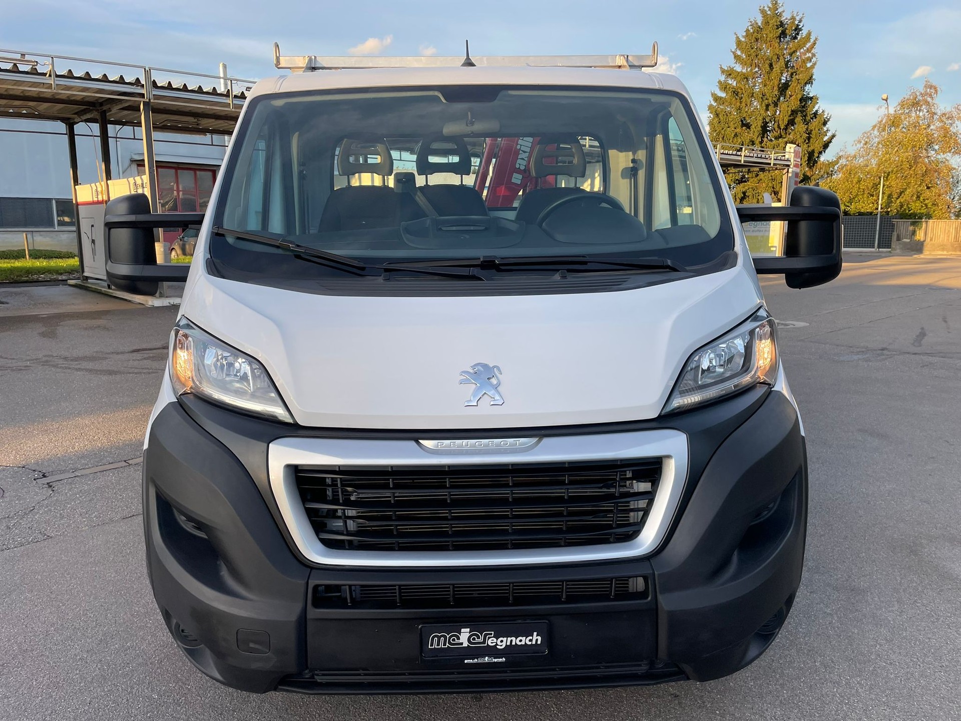 PEUGEOT Boxer 2.2 HDI 335 Pro L3-image-2