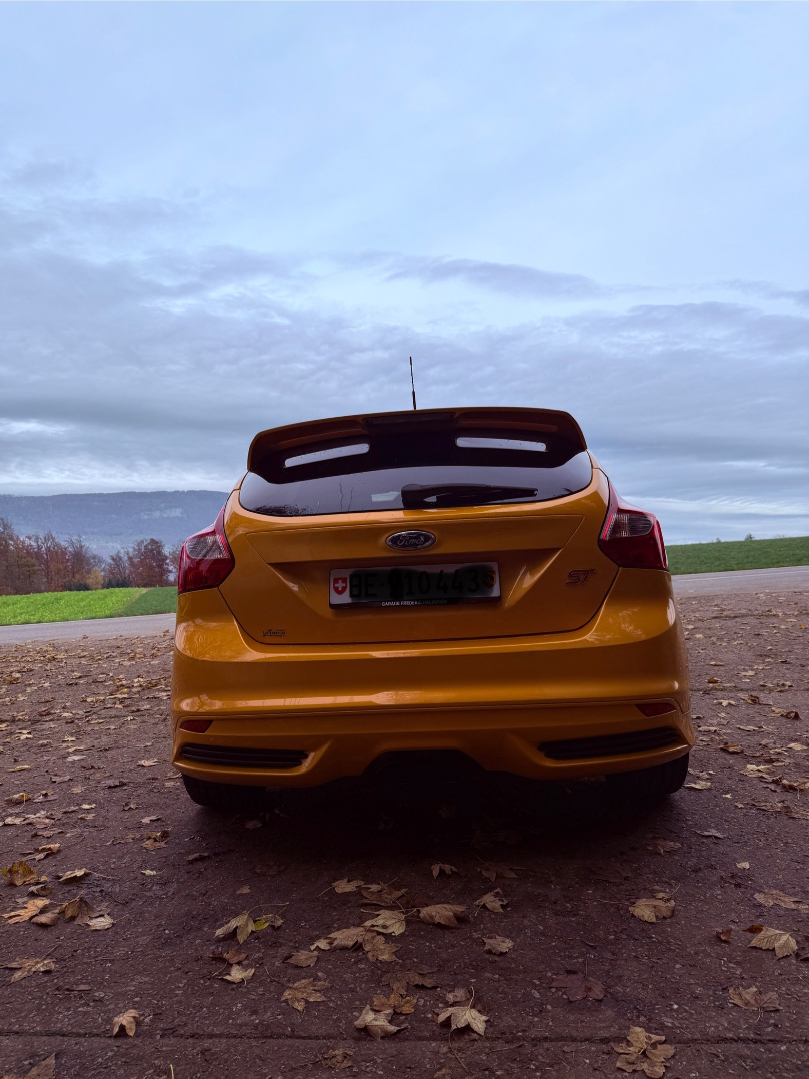 FORD Focus 2.0 SCTi ST-3-image-3