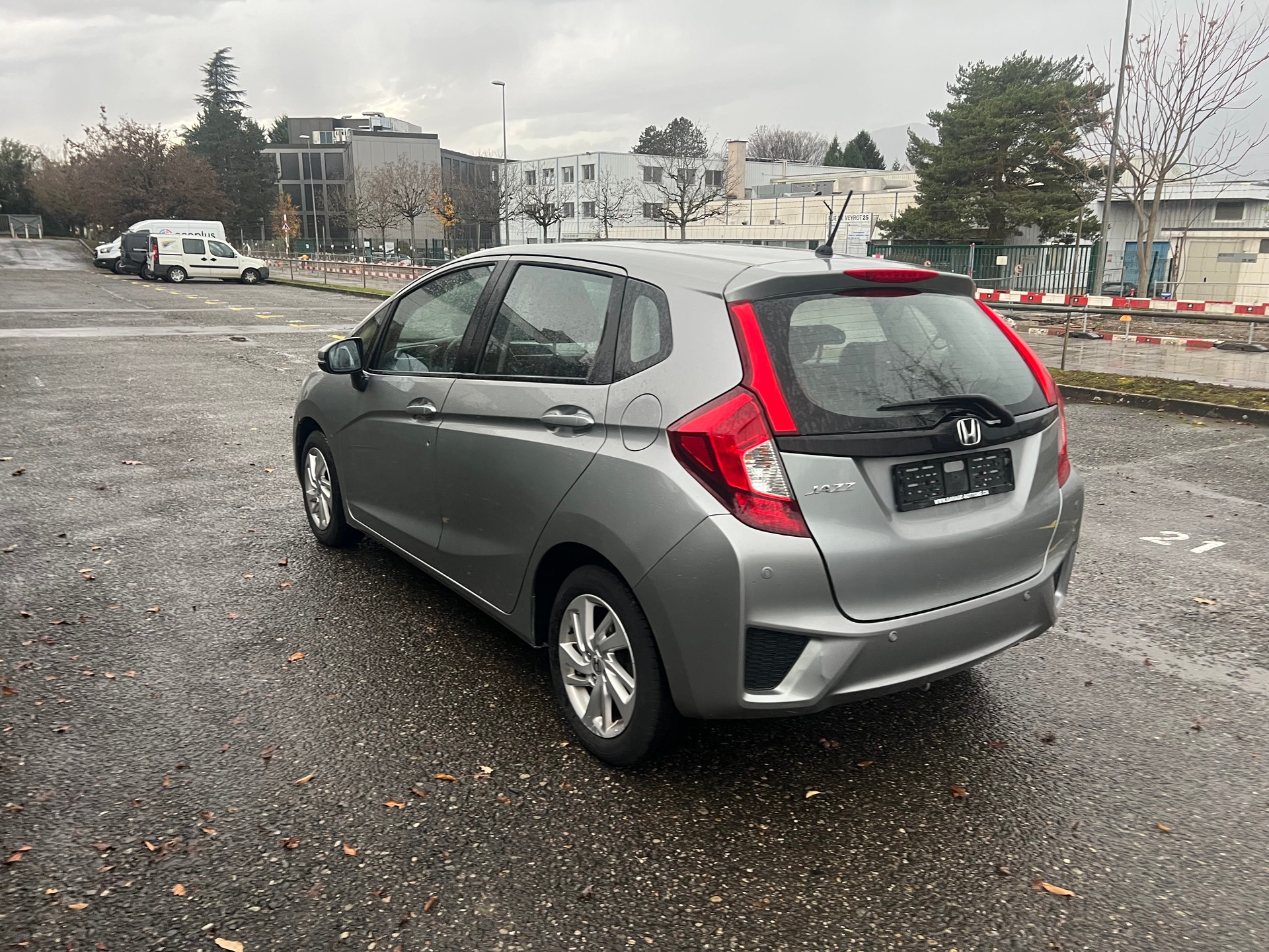 HONDA Jazz 1.3i-VTEC Elegance-image-6