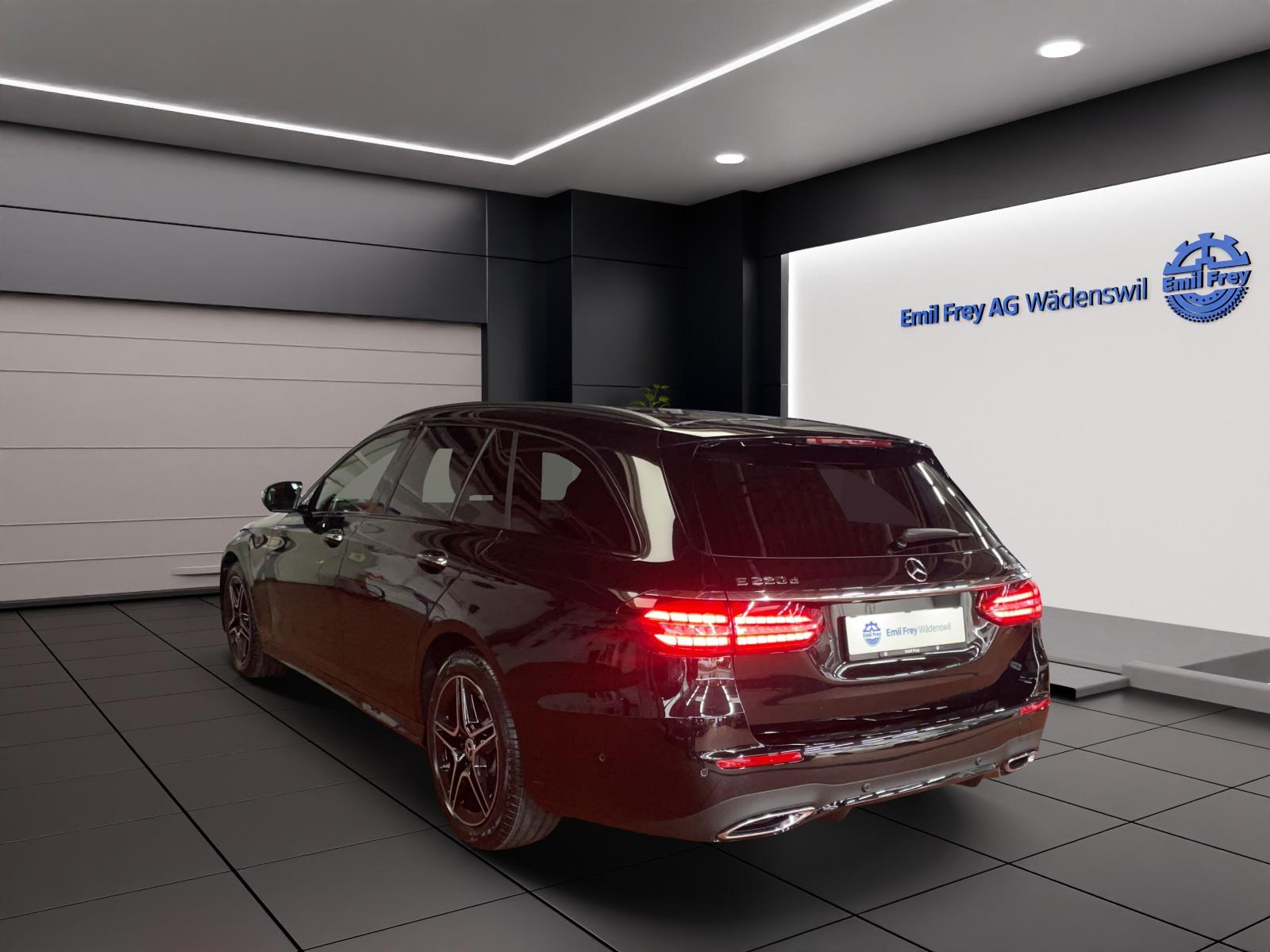 MERCEDES-BENZ E 220 d 4MATIC T-Modell Swiss Star AMG Line-image-3