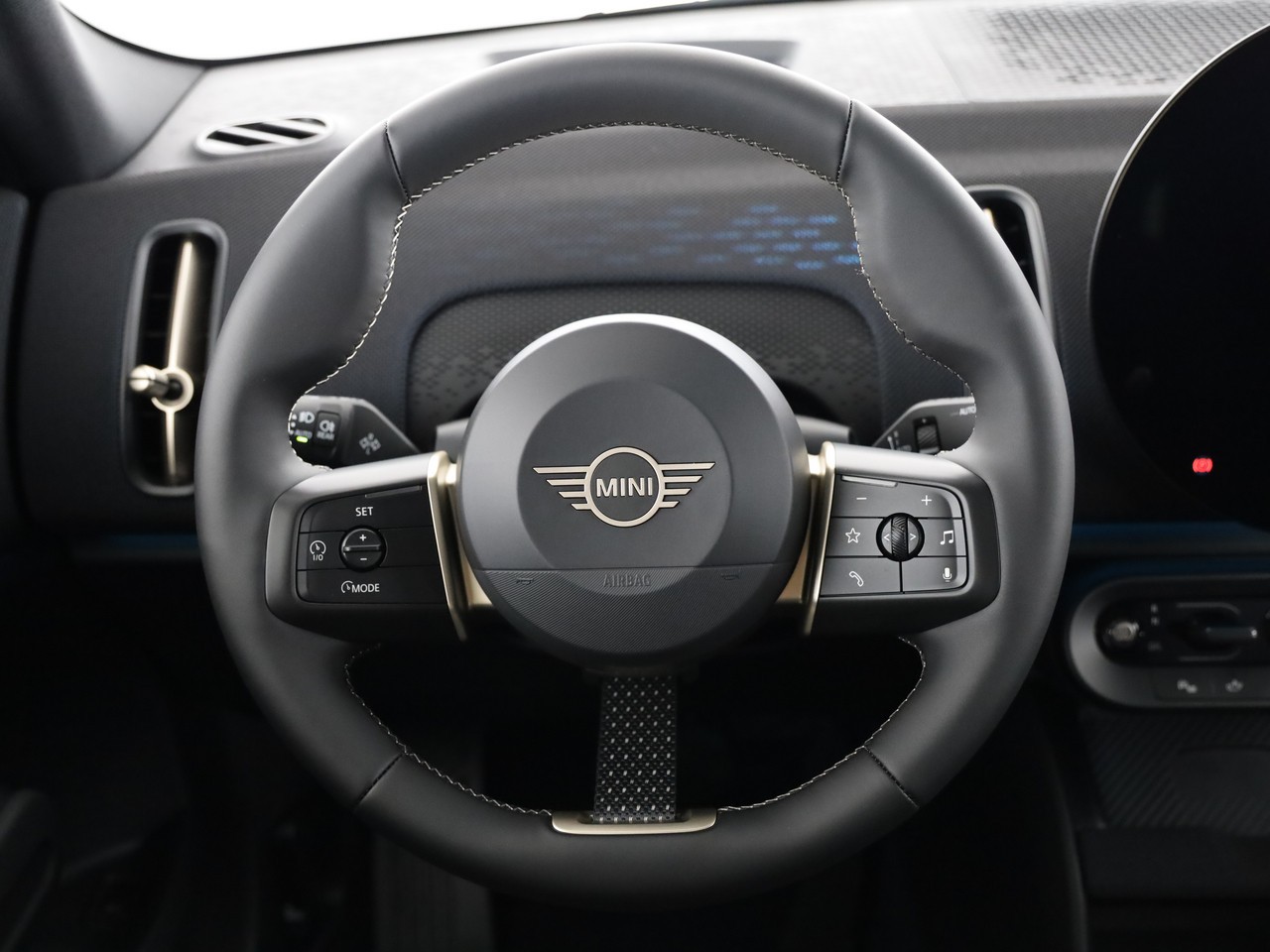 MINI Countryman C-image-18