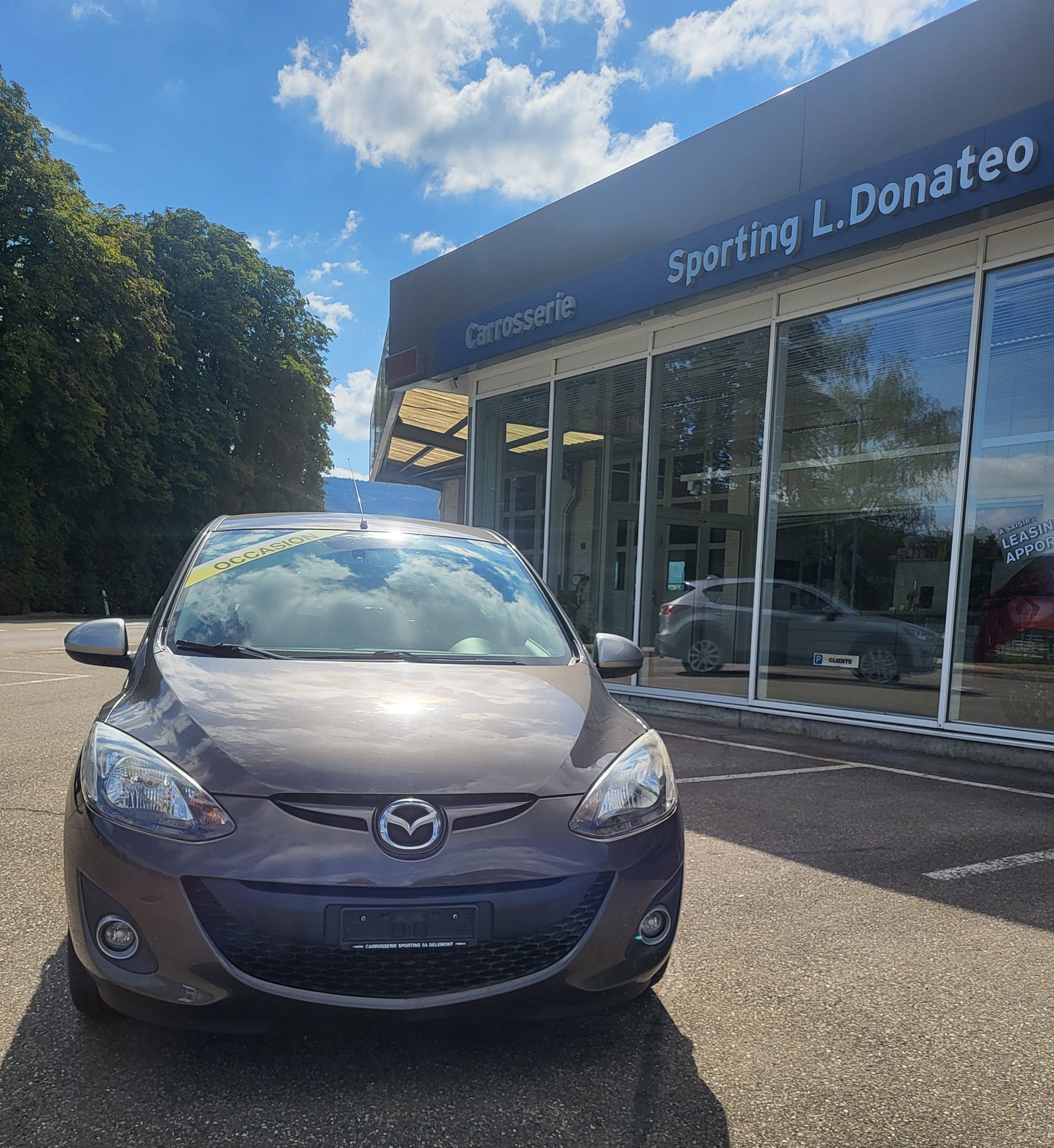 MAZDA 2 1.3i 16V Voila ma Suisse Edition+-image-2