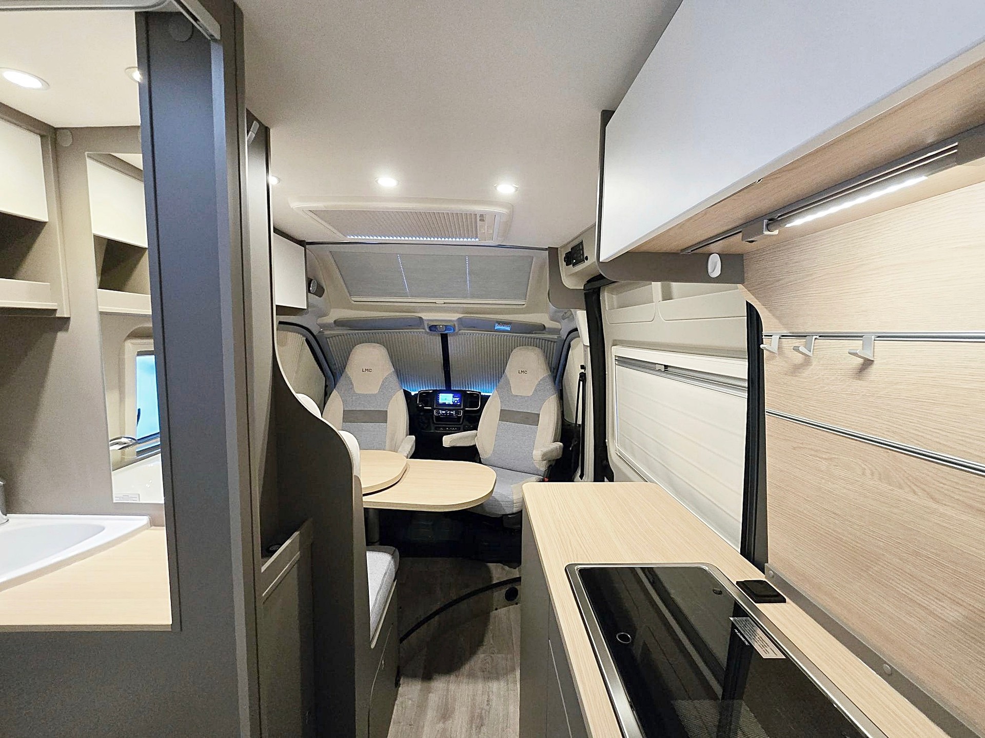 LMC INNOVAN C 600 2,2 DIESEL FIAT DUCATO MJ 140-image-8
