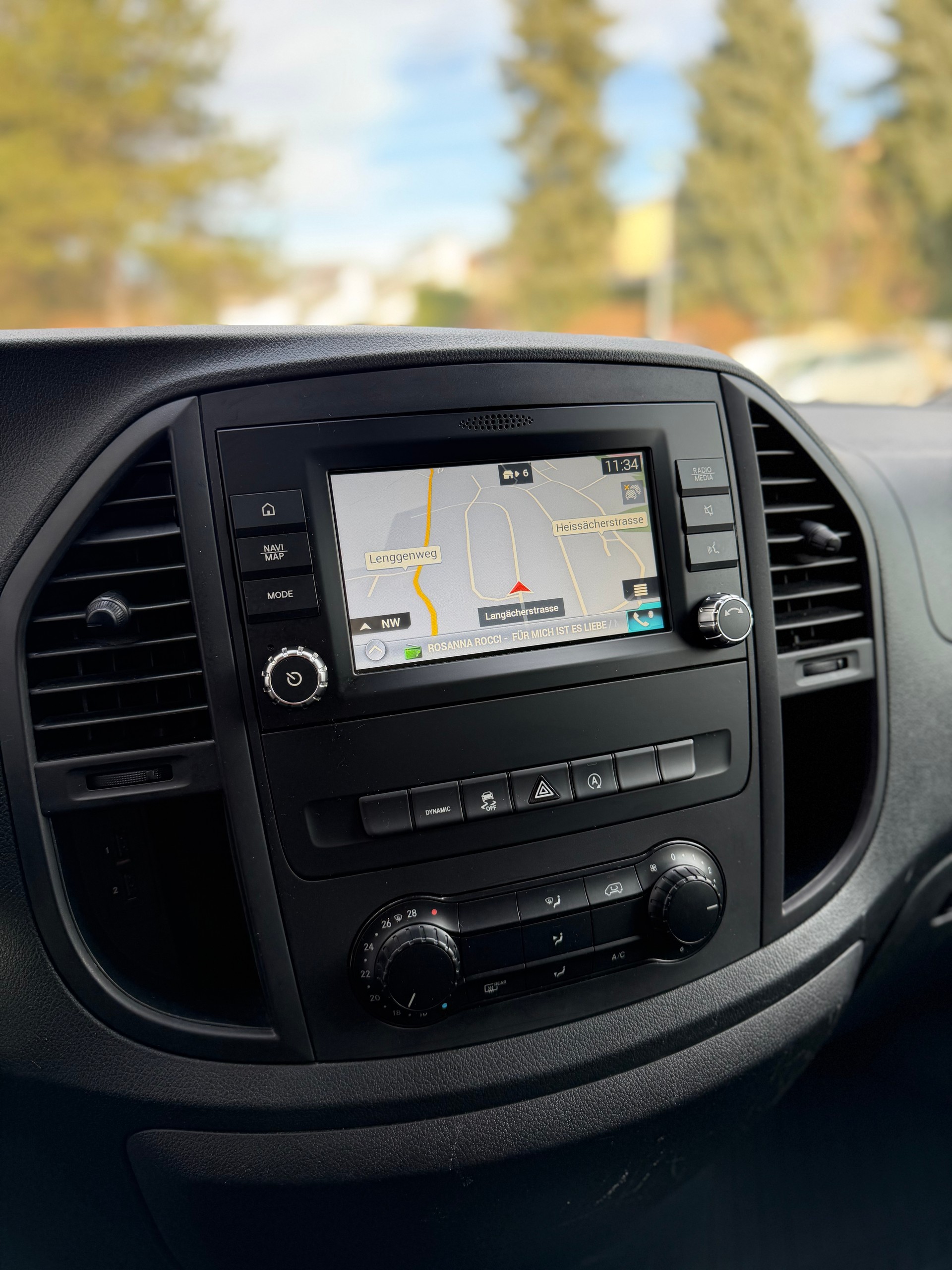 MERCEDES-BENZ Vito 119 CDI Lang 4Matic 7G-Tronic-image-9