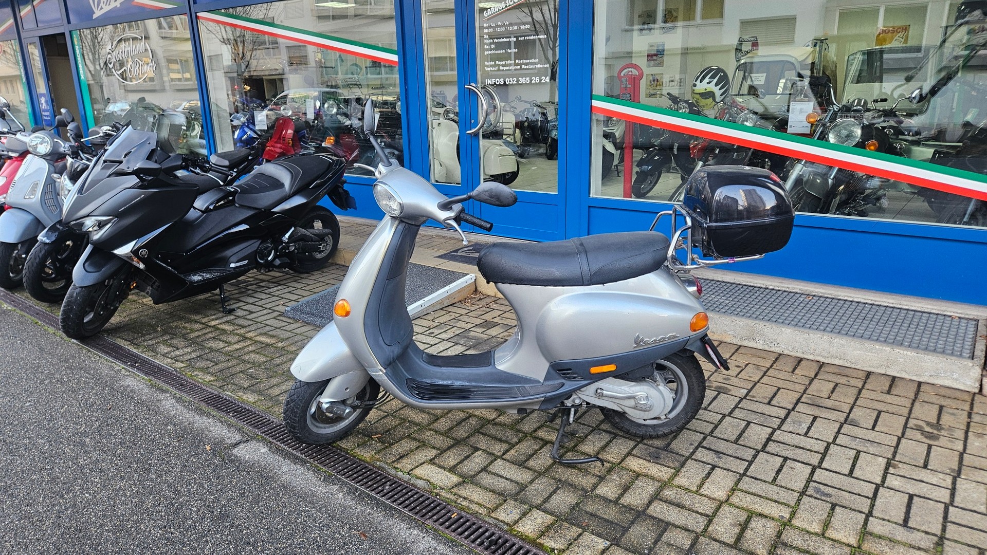 PIAGGIO Vespa 50 ET2-image-1