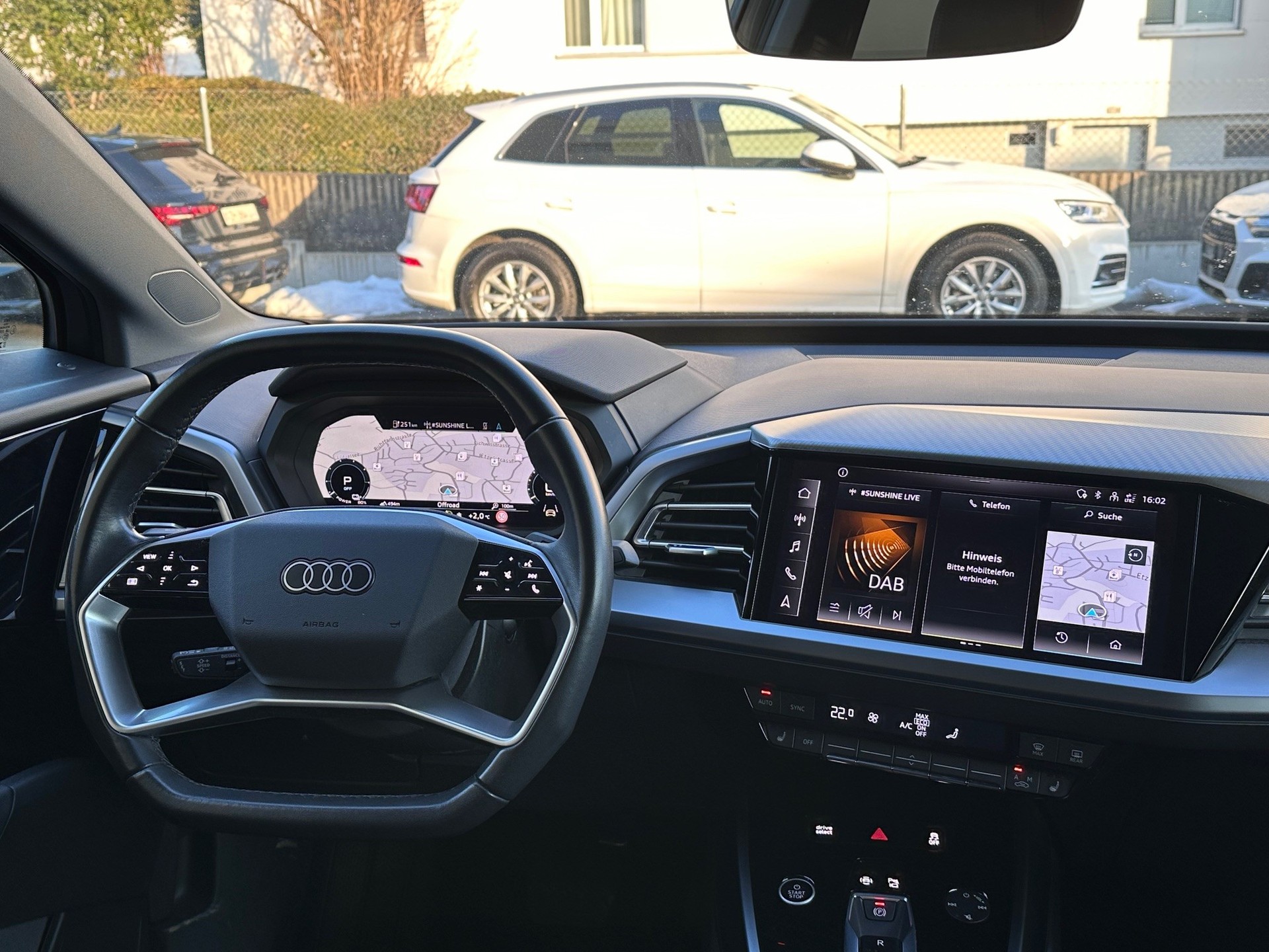 AUDI Q4 Sportback e-tron 50 quattro-image-4