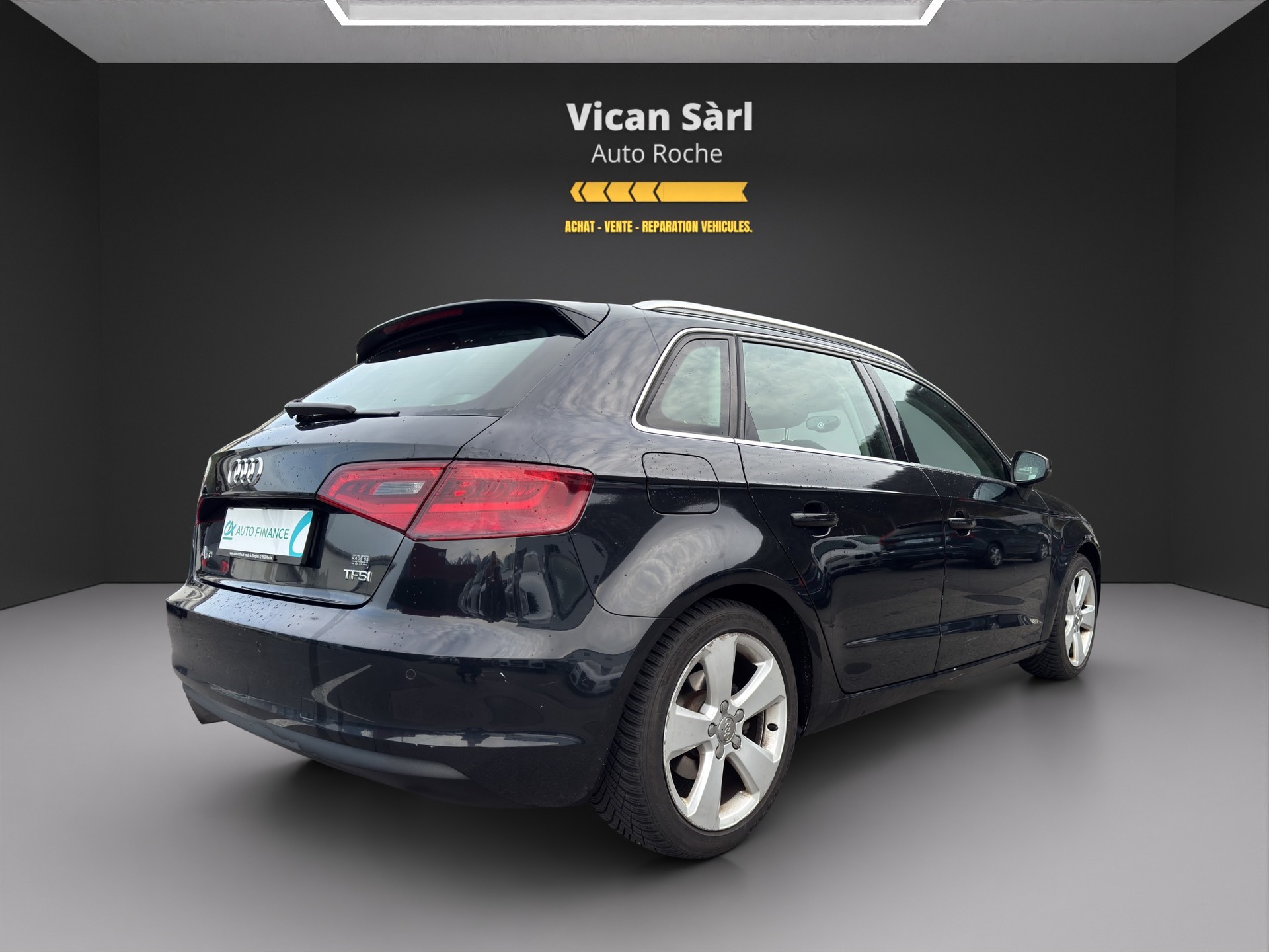 AUDI A3 Sportback 1.4 TFSI Ambition-image-6