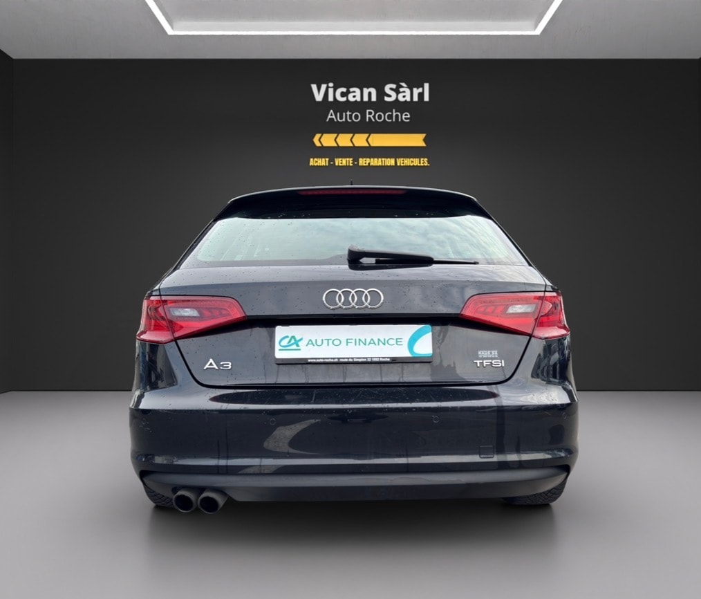 AUDI A3 Sportback 1.4 TFSI Ambition-image-7