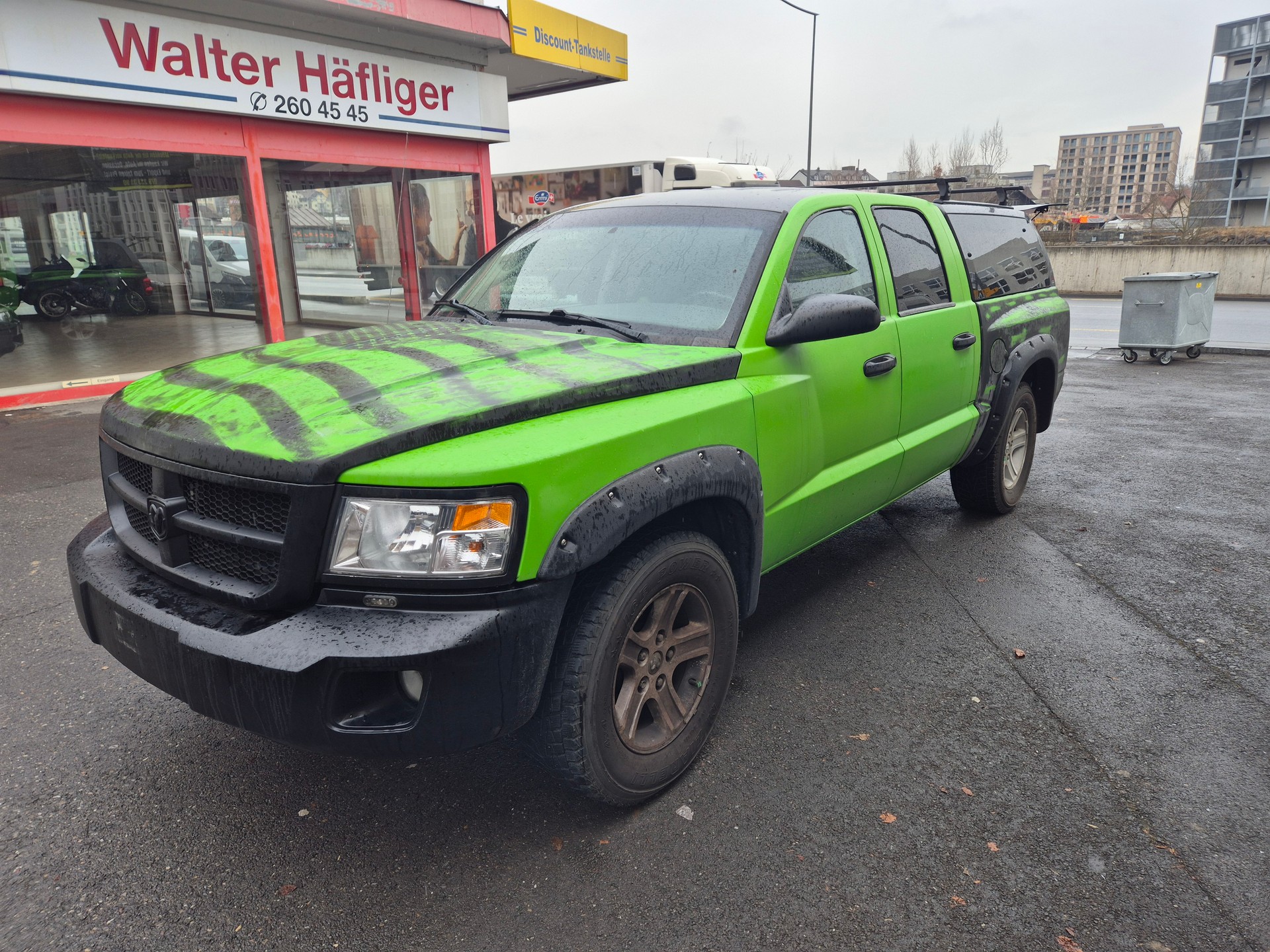 DODGE Dakota-image-1