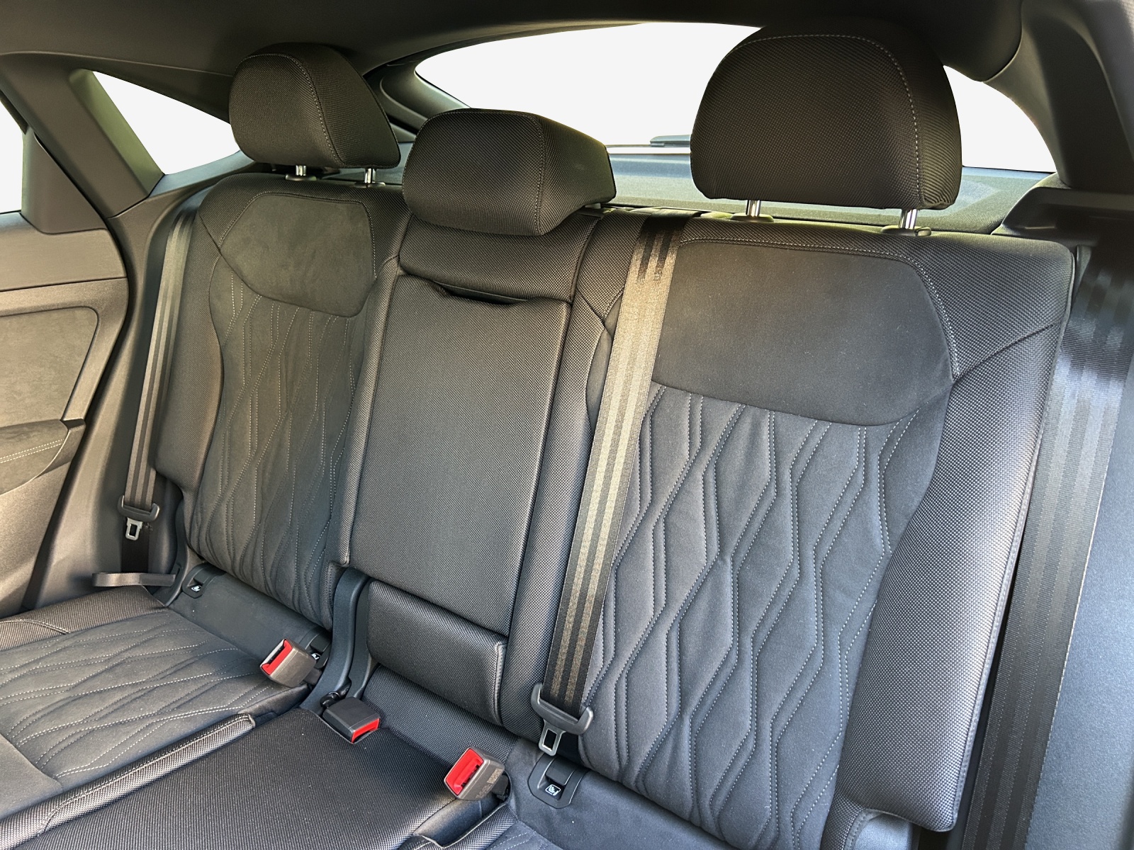 AUDI Q3 Sportback TFSI quattro 195 kW S tronic-image-11