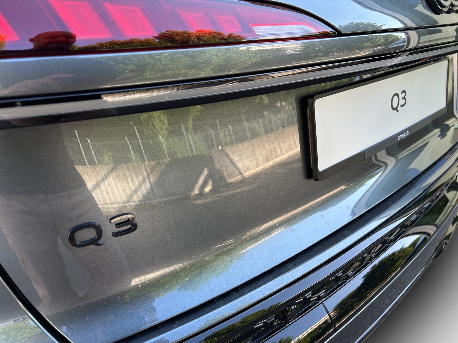 AUDI Q3 Sportback TFSI quattro 195 kW S tronic-image-13