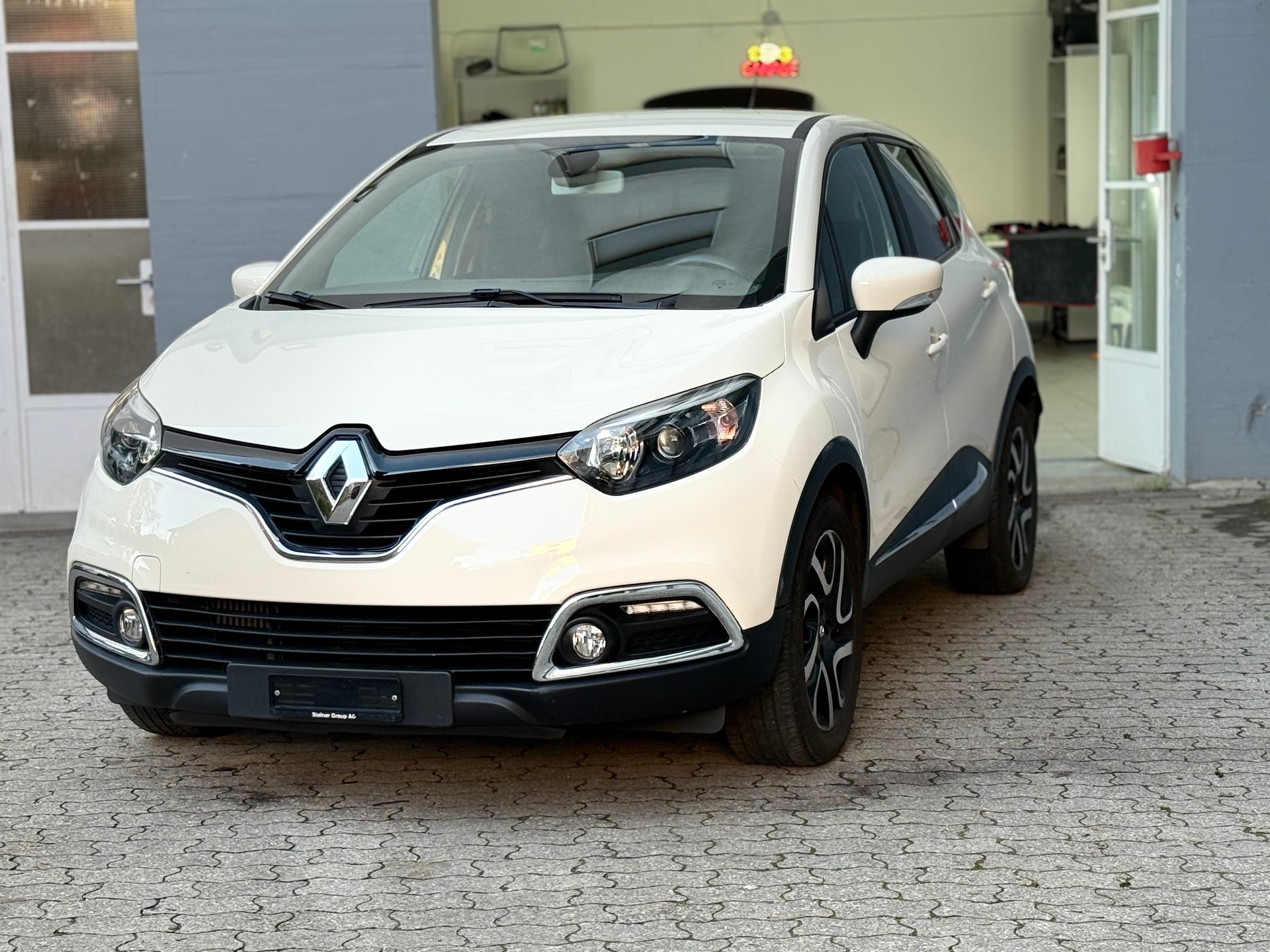 RENAULT Captur 1.5 dCi Dynamique-image-0