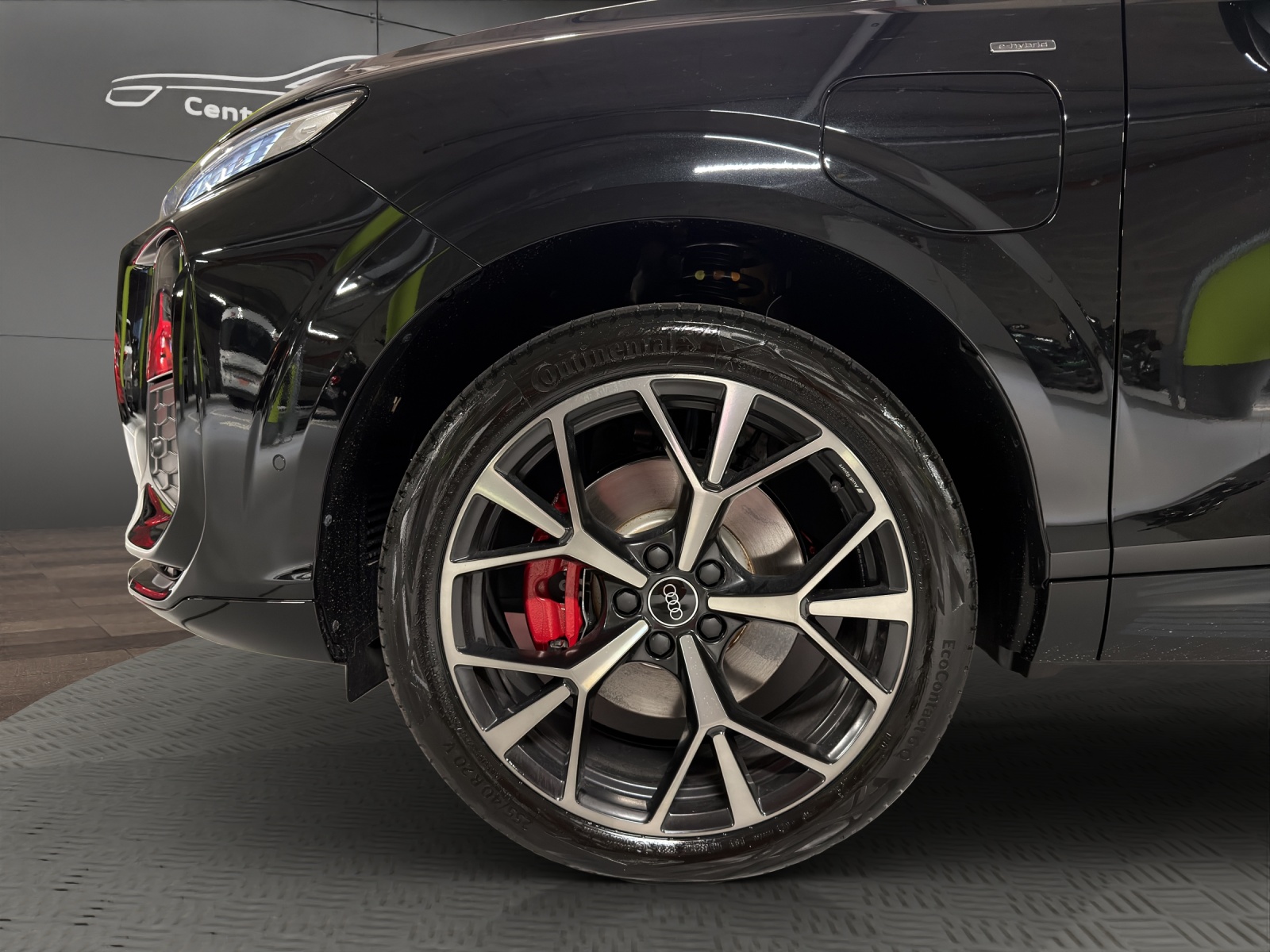 AUDI Q3 Sportback e-hybrid 200 kW S tronig-image-18