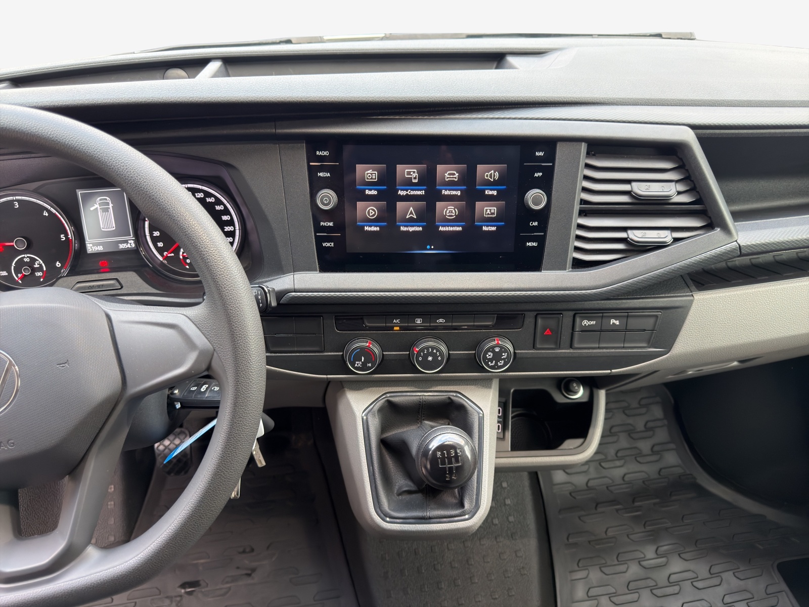 VW T6.1 2.0 TDI-image-10