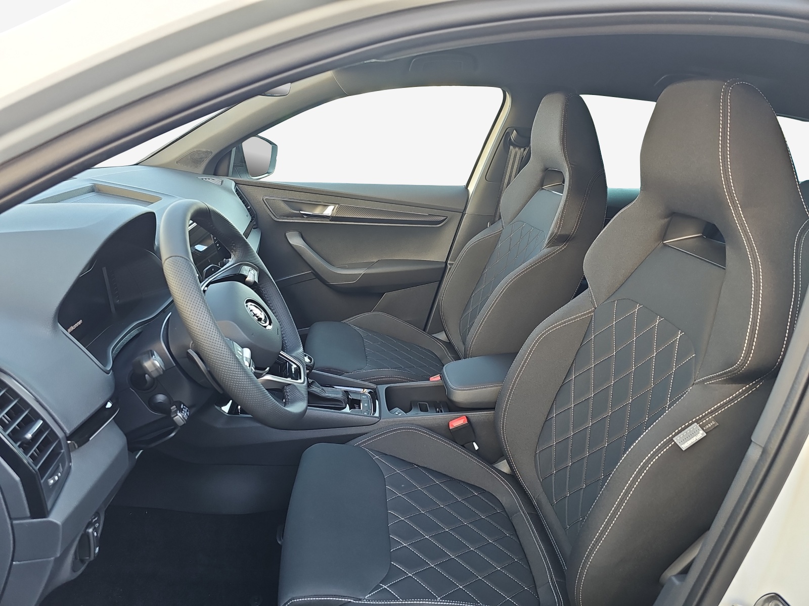 SKODA Karoq Dynamic Limited Edition (Netto)-image-7