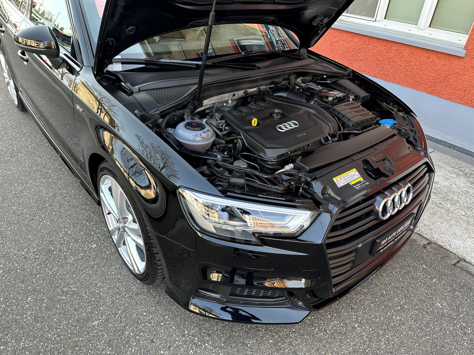 AUDI A3 Sportback 1.5 TFSI S-tronic Sport-image-13