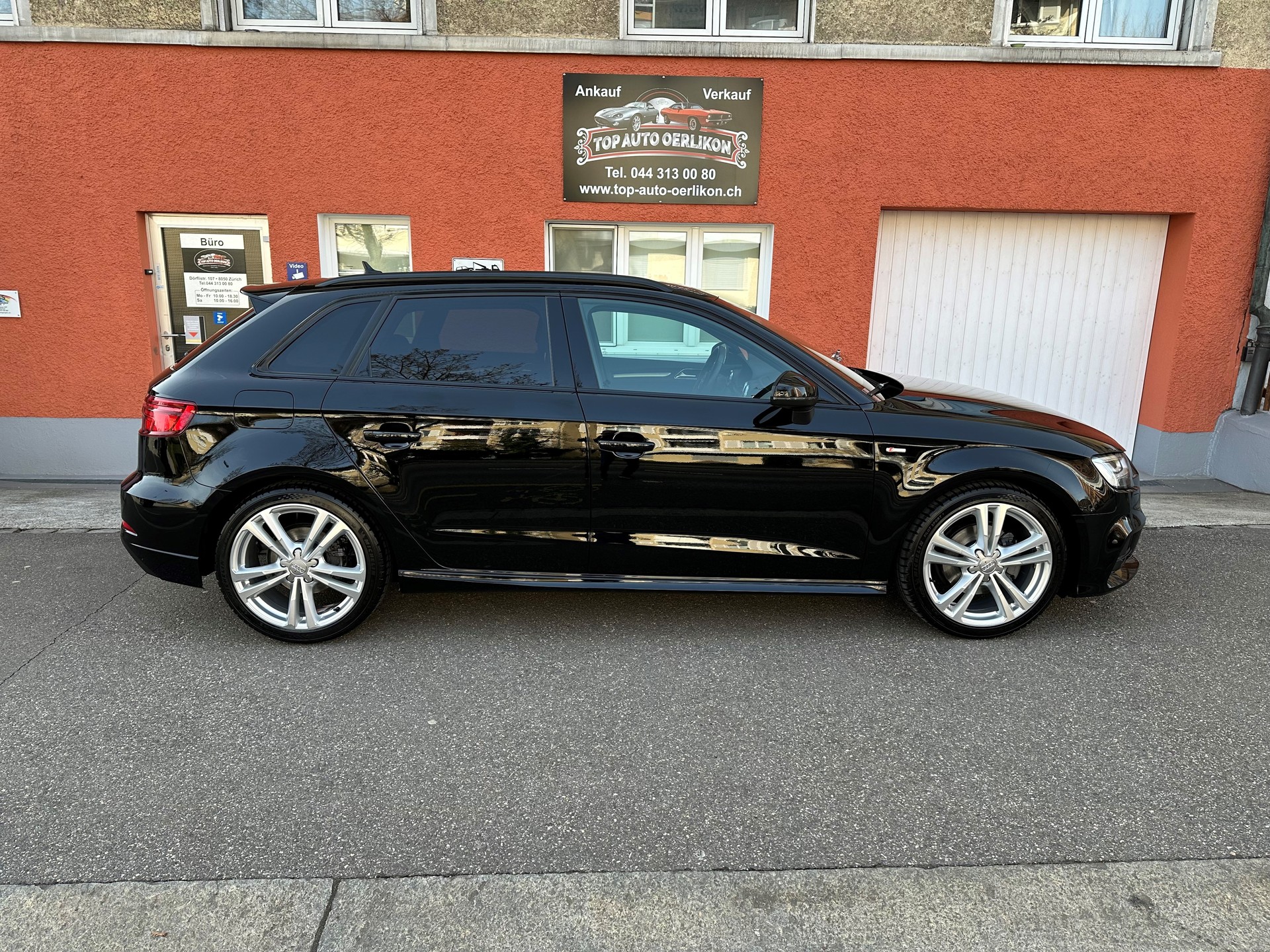 AUDI A3 Sportback 1.5 TFSI S-tronic Sport-image-6