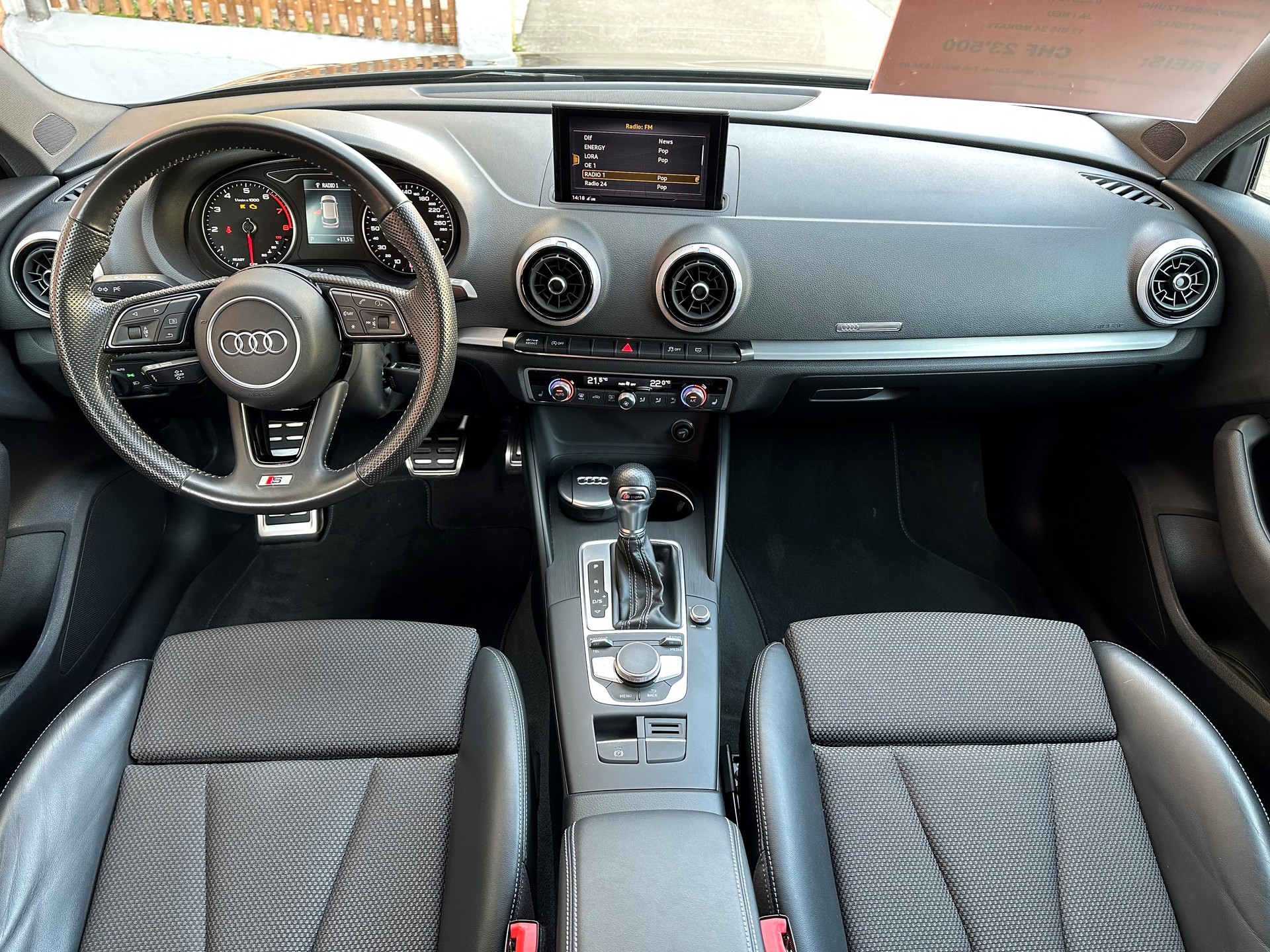 AUDI A3 Sportback 1.5 TFSI S-tronic Sport-image-9