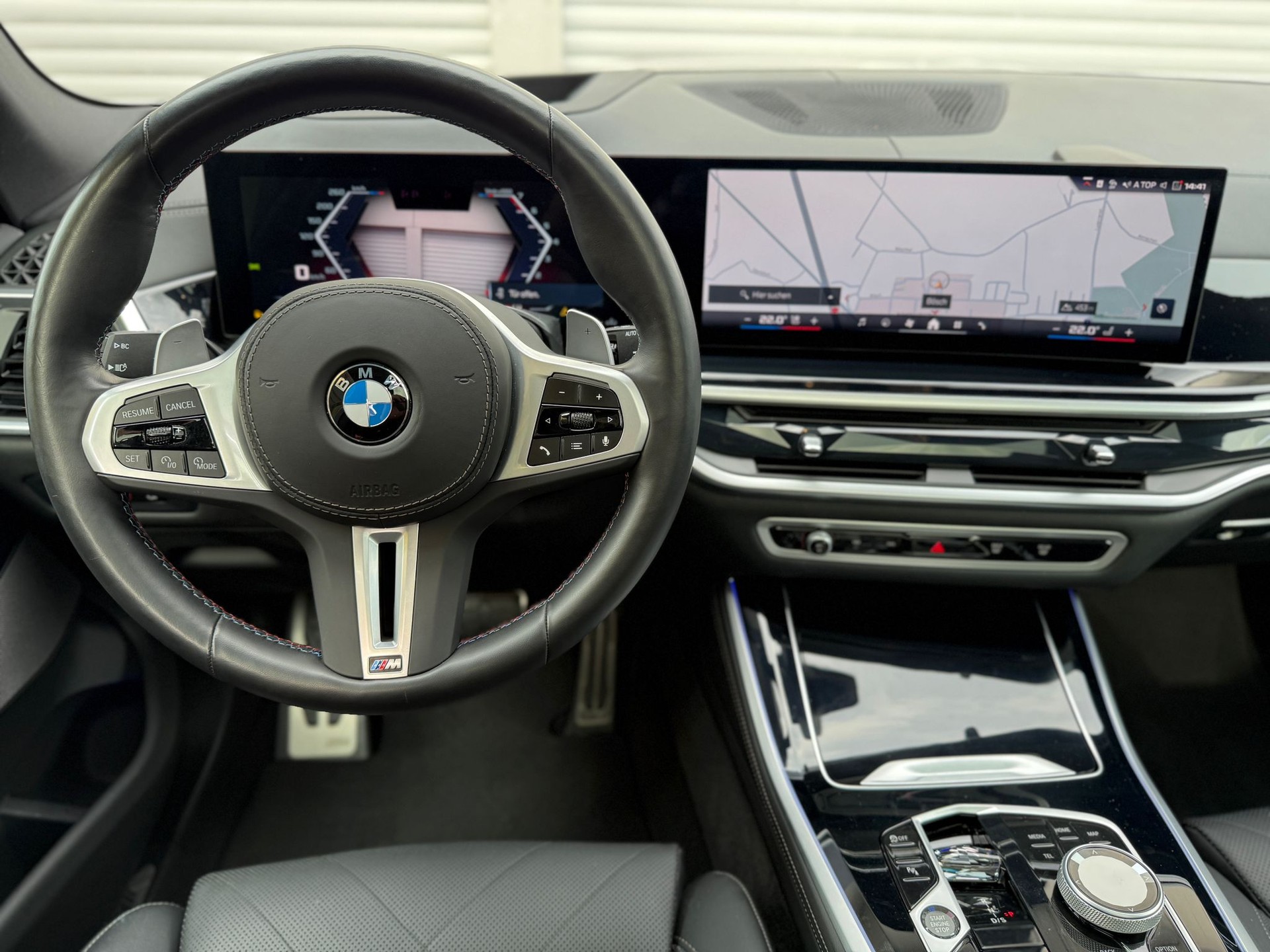 BMW X5 M60i xDrive-image-15
