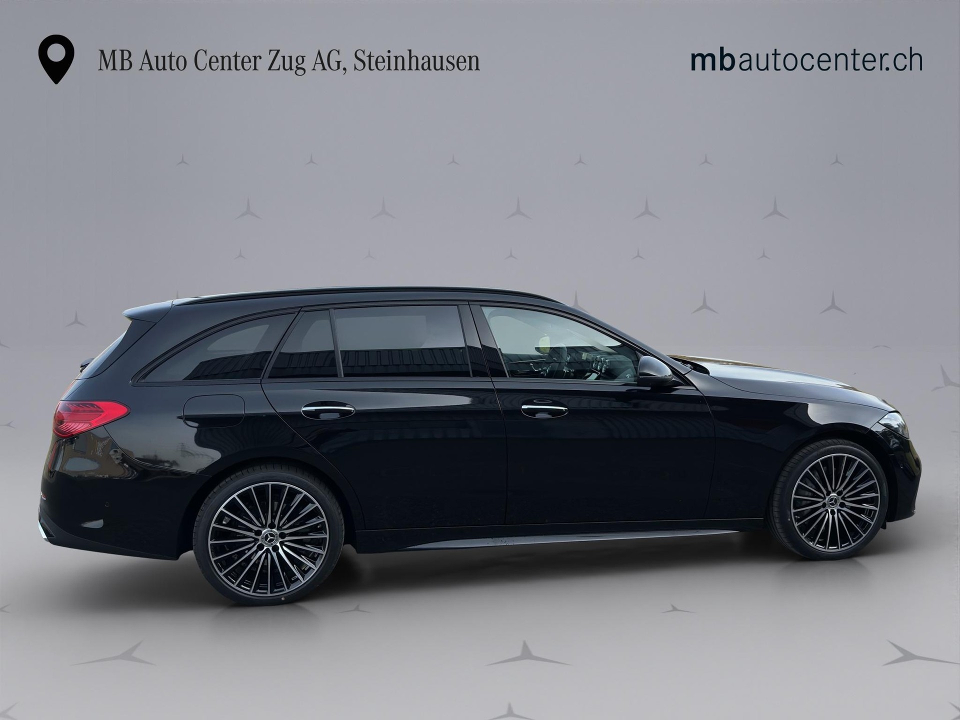 MERCEDES-BENZ C 220 d Swiss Star AMG Line 4matic Kombi-image-6