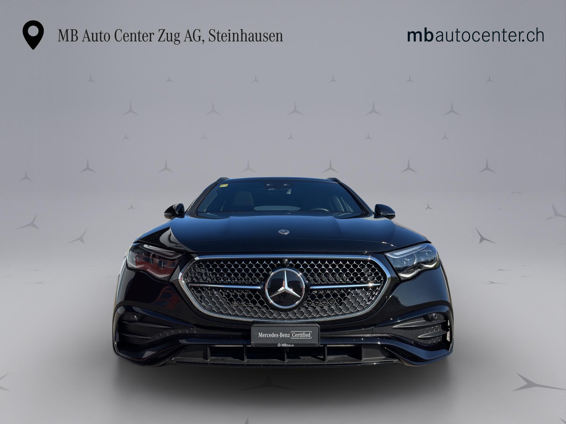 MERCEDES-BENZ E 200 AMG Line 4matic Kombi-image-8