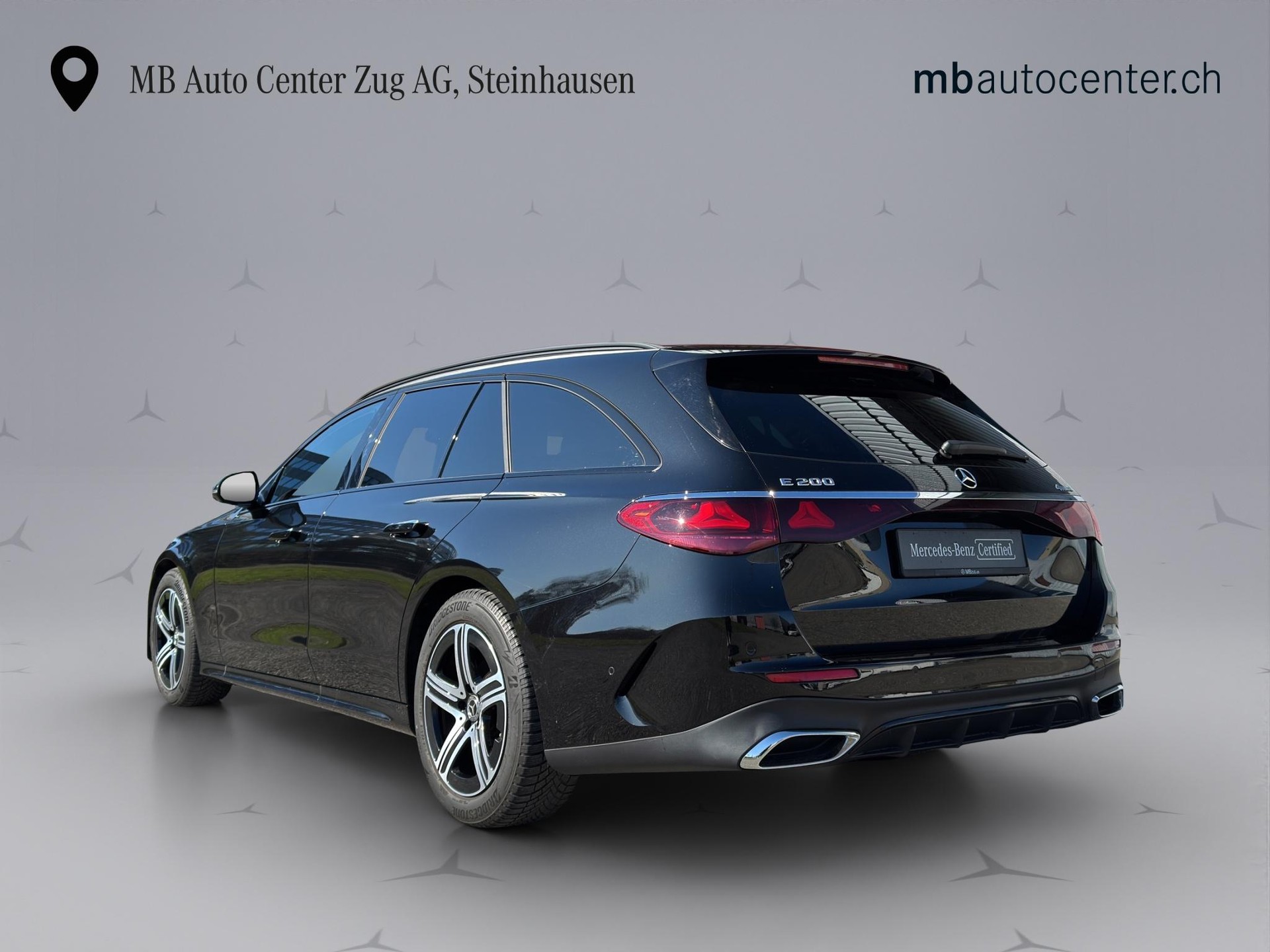 MERCEDES-BENZ E 200 AMG Line 4matic Kombi-image-3