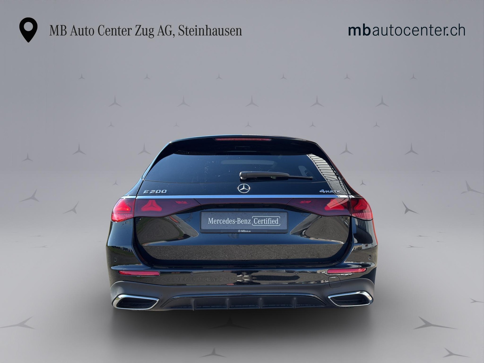 MERCEDES-BENZ E 200 AMG Line 4matic Kombi-image-4