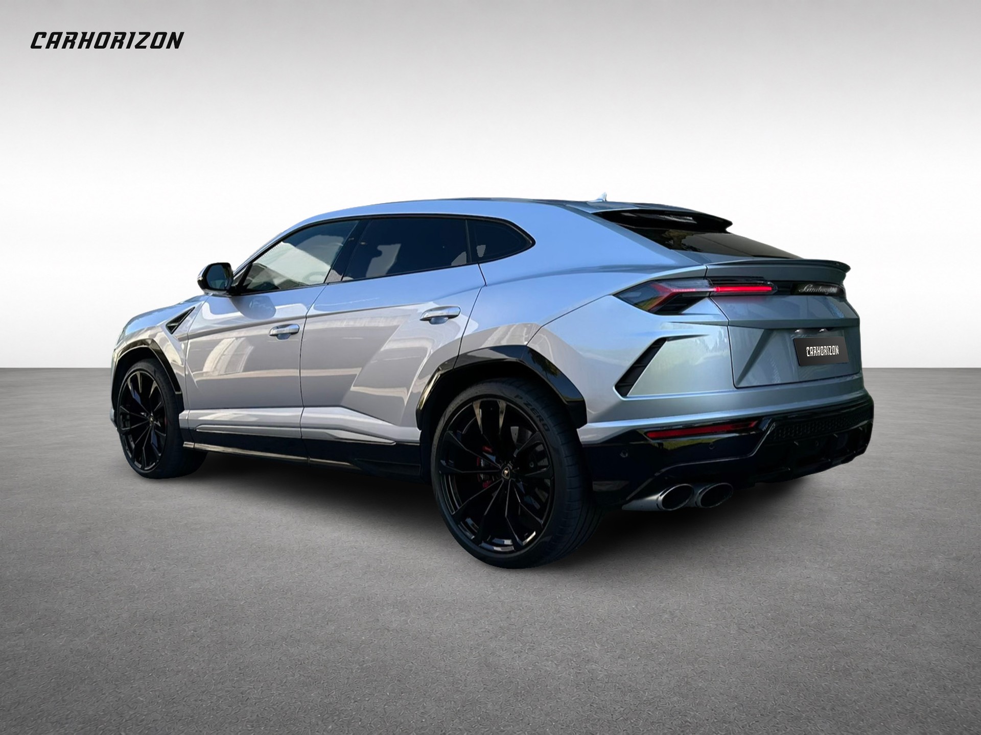 LAMBORGHINI Urus E-Gear-showroom-element-2