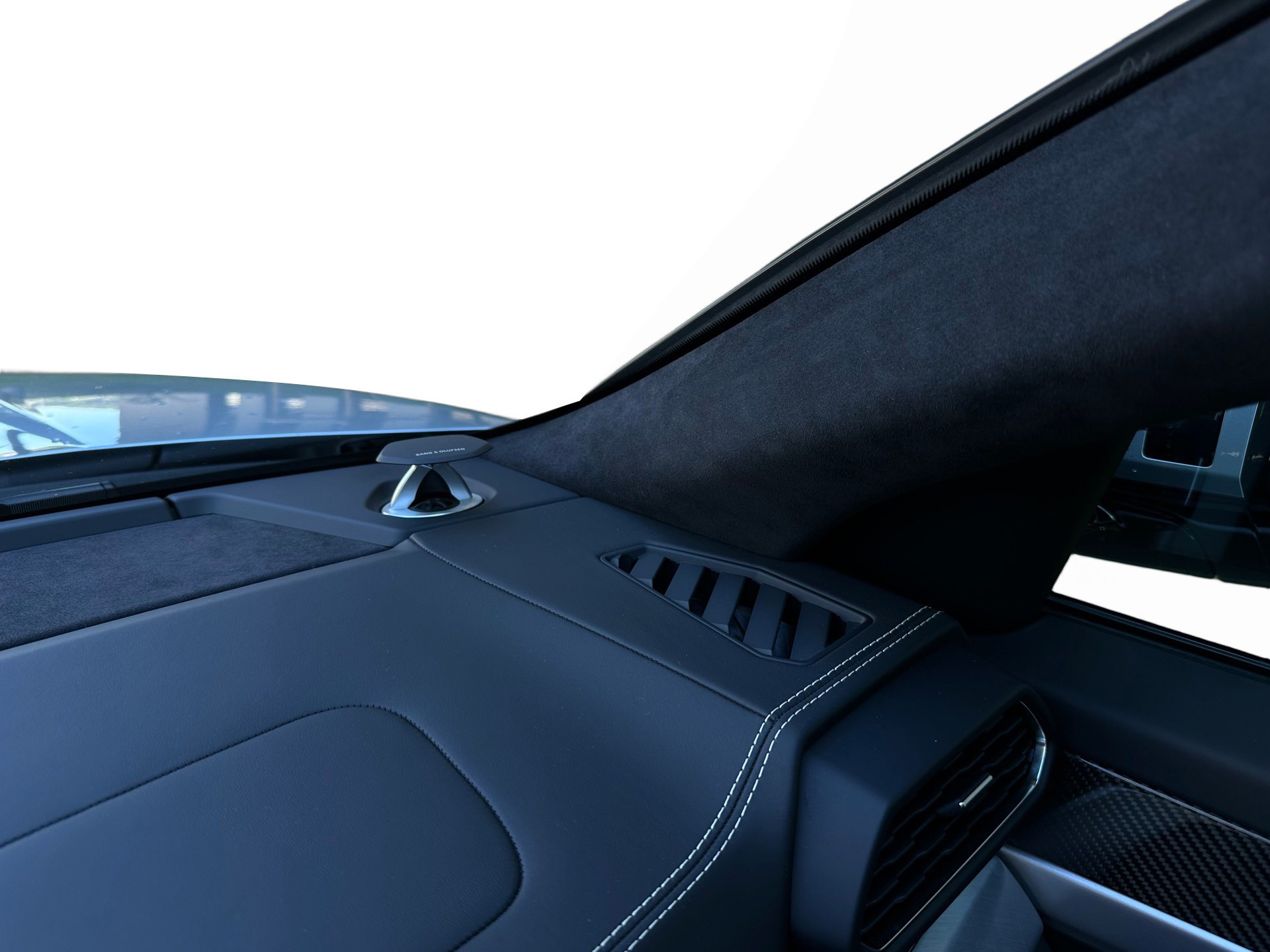 LAMBORGHINI Urus E-Gear-image-8