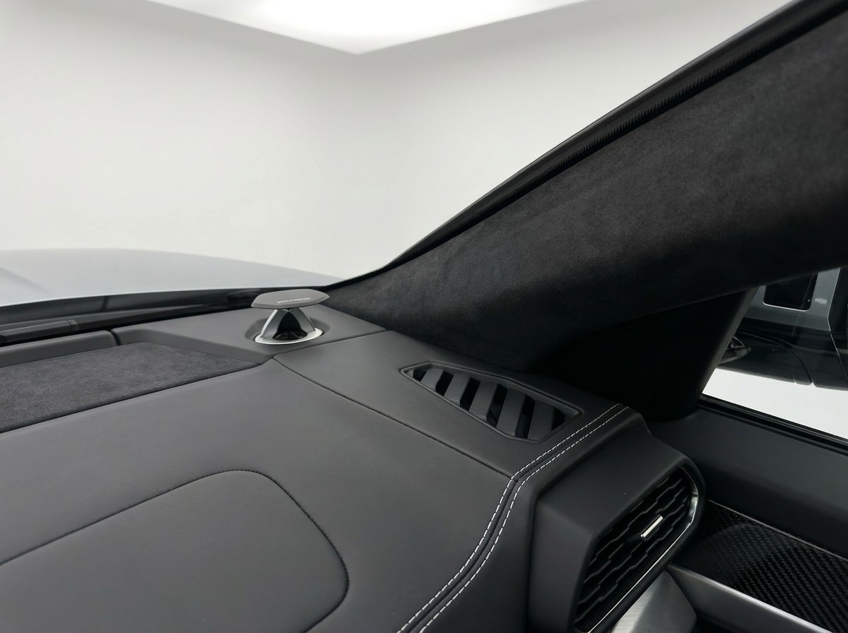 LAMBORGHINI Urus E-Gear-image-7