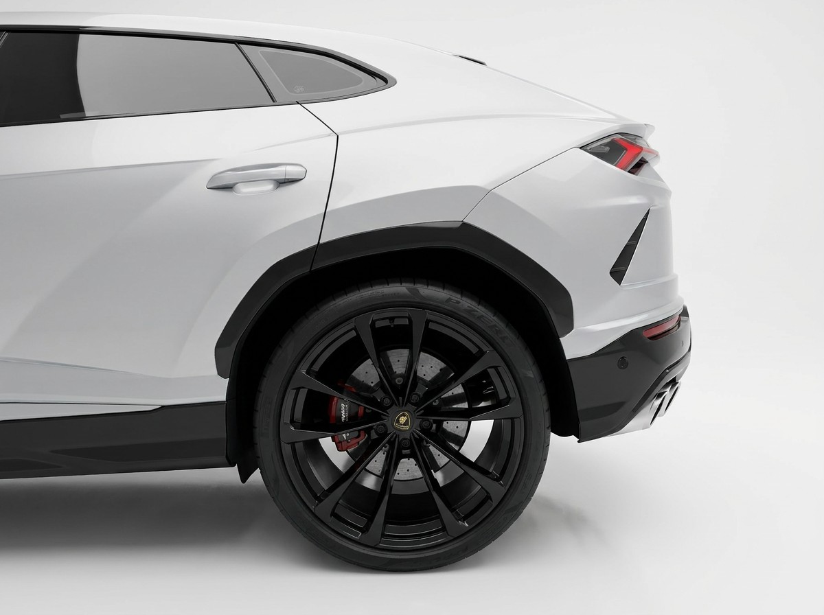 LAMBORGHINI Urus E-Gear-image-4