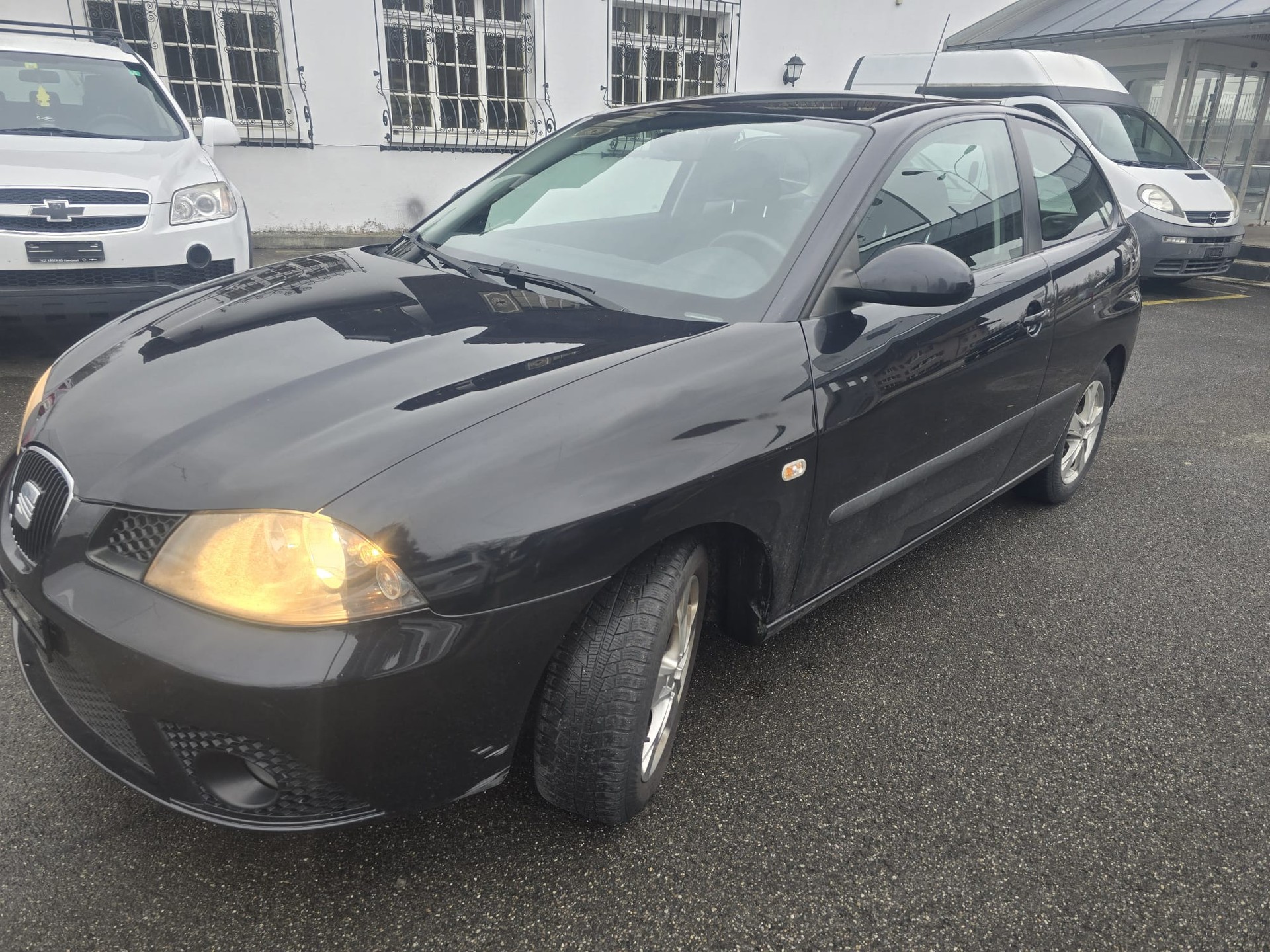 SEAT Ibiza 1.4 16V Reference-image-1