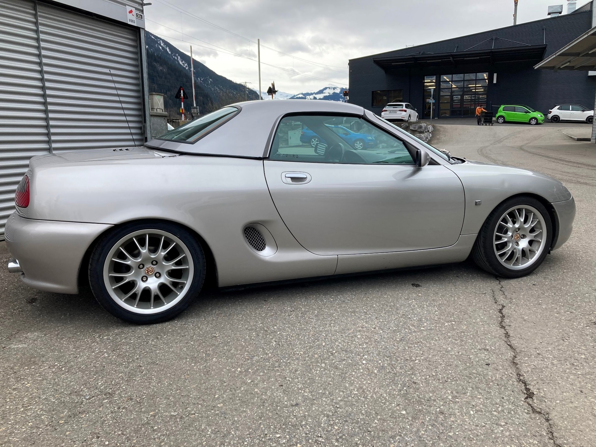 MG MGF 1.8i VVC Silverstone-image-6