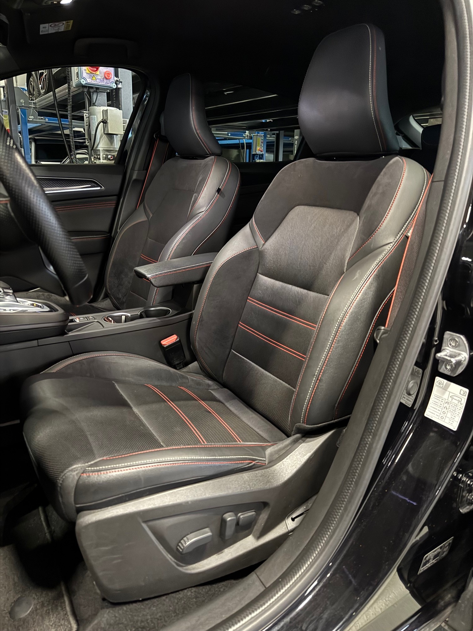 RENAULT Arkana 1.6 E-Tech R.S.Line-image-7