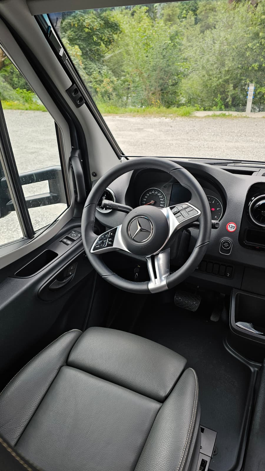 HYMER MLT 580 4x4 by capricorntrucks.ch-image-5
