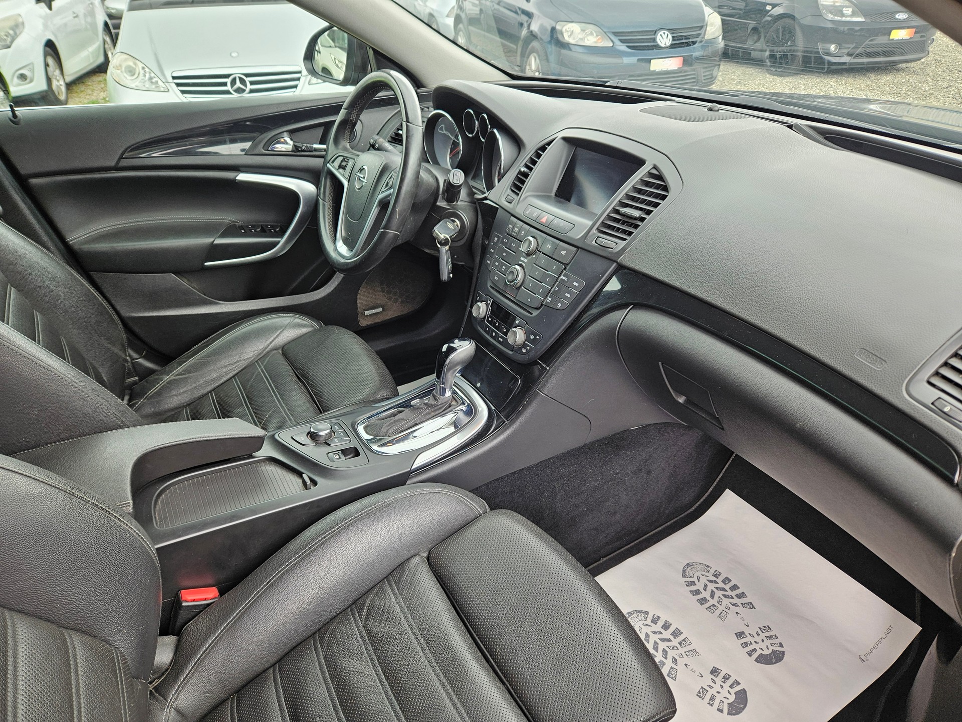 OPEL Insignia ST 2.0 Turbo Cosmo 4WD Aut.-image-14