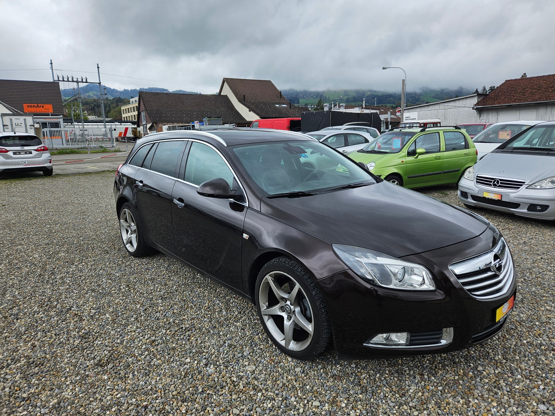 OPEL Insignia ST 2.0 Turbo Cosmo 4WD Aut.-image-2