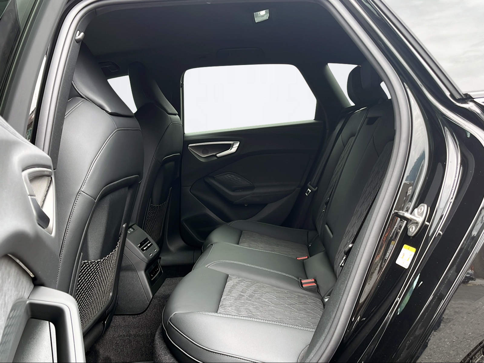 AUDI A5 AV e-hybrid quattro 220 kW-image-8