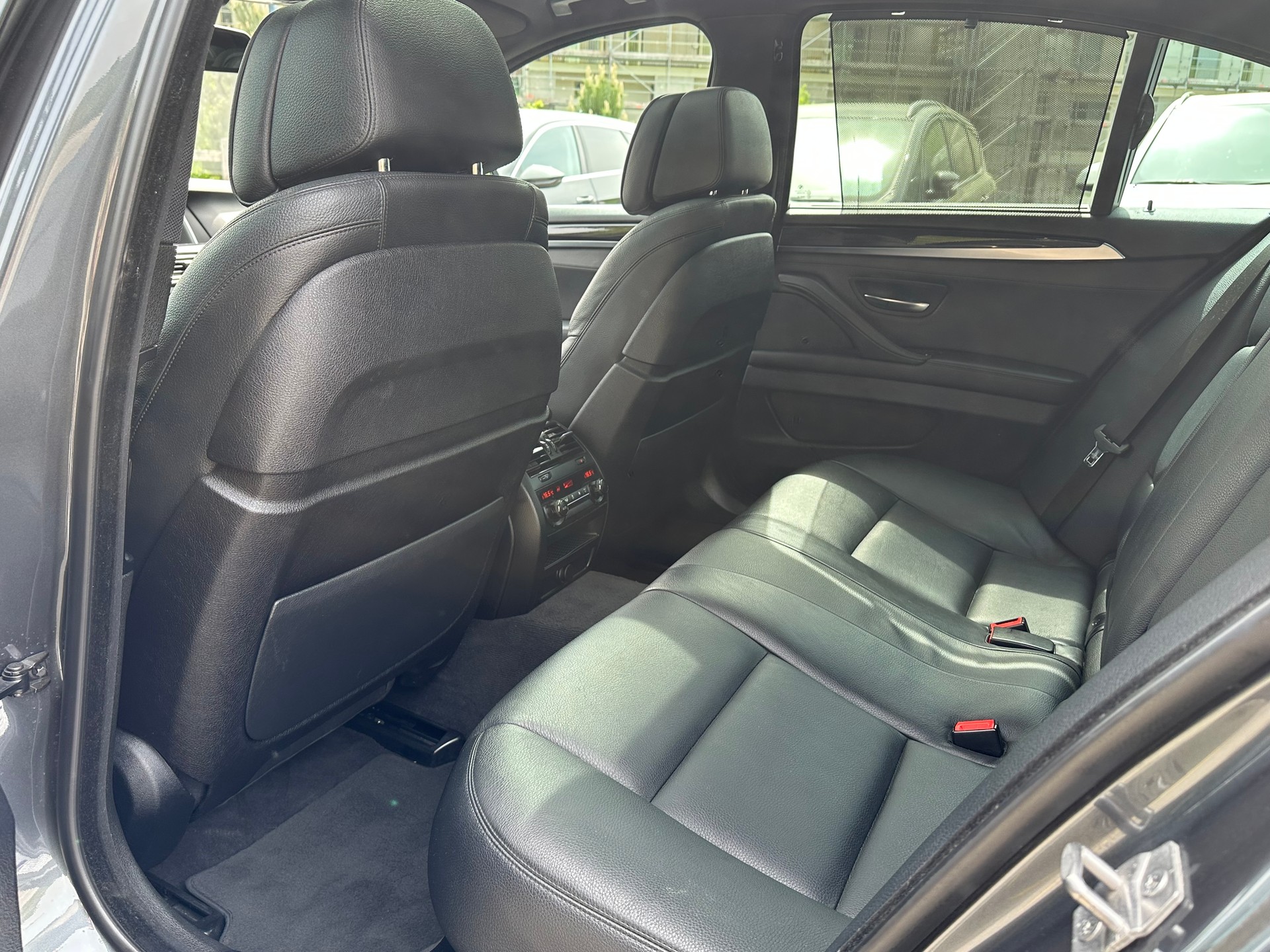 BMW 535d xDrive Steptronic-image-16