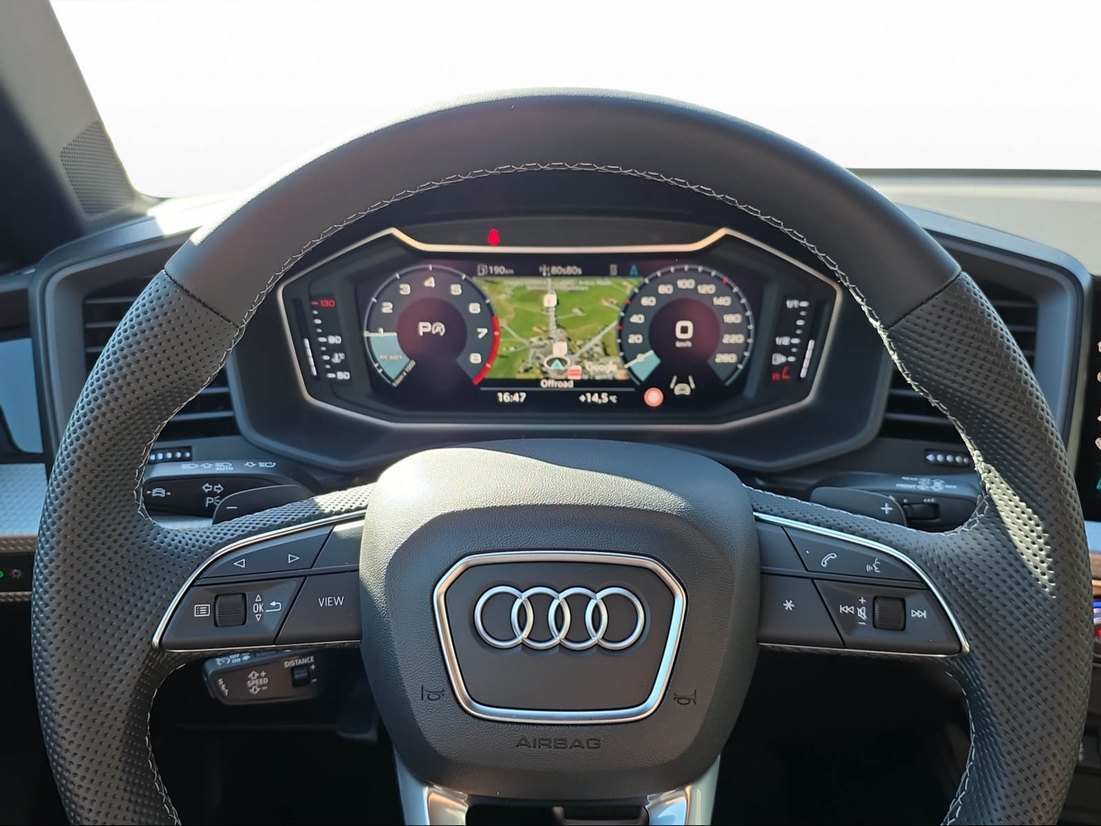 AUDI A1 Sportback 35 TFSI S Line S-tronic-image-4