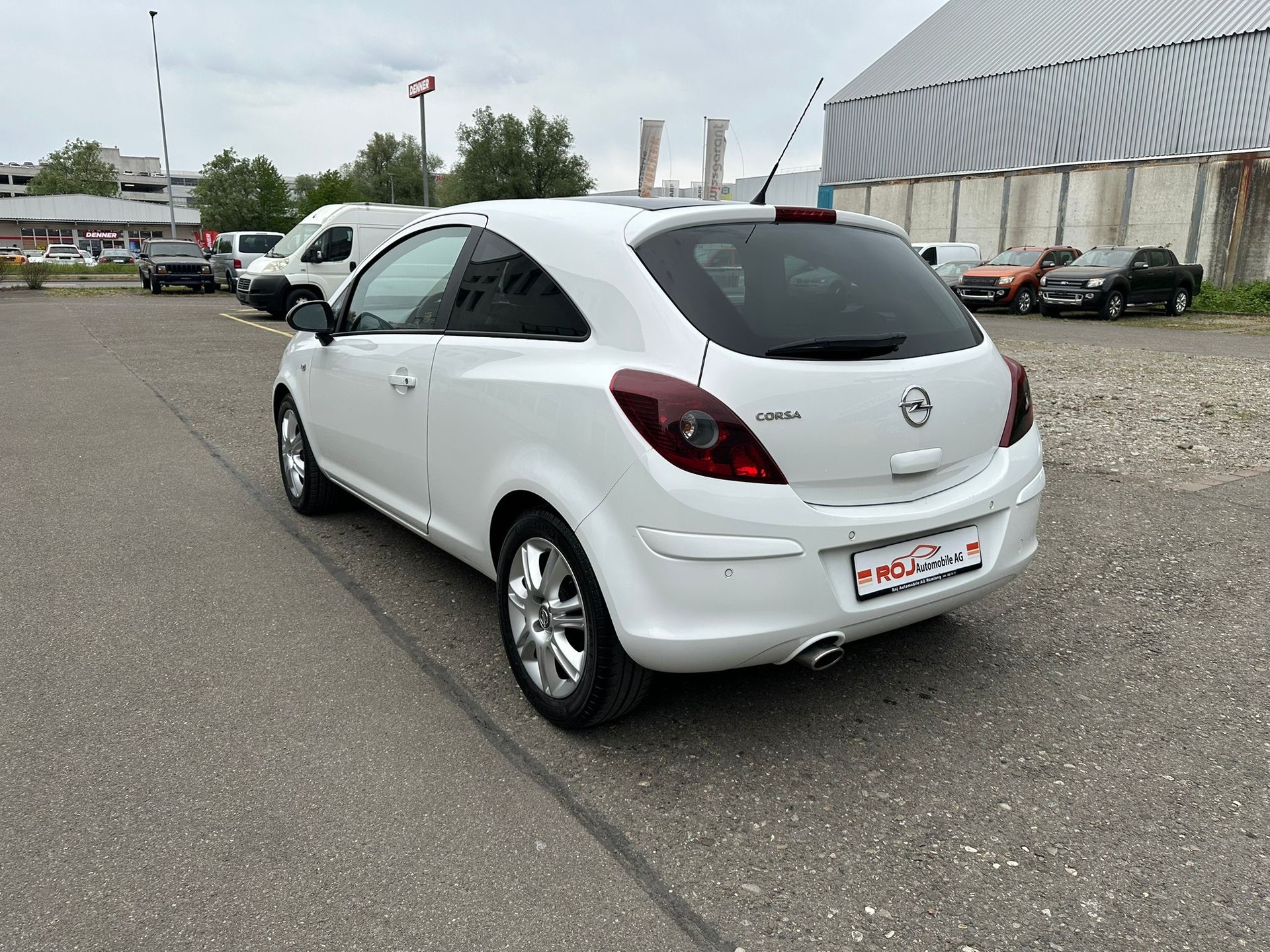 OPEL Corsa 1.4 TP Color Edition-image-7