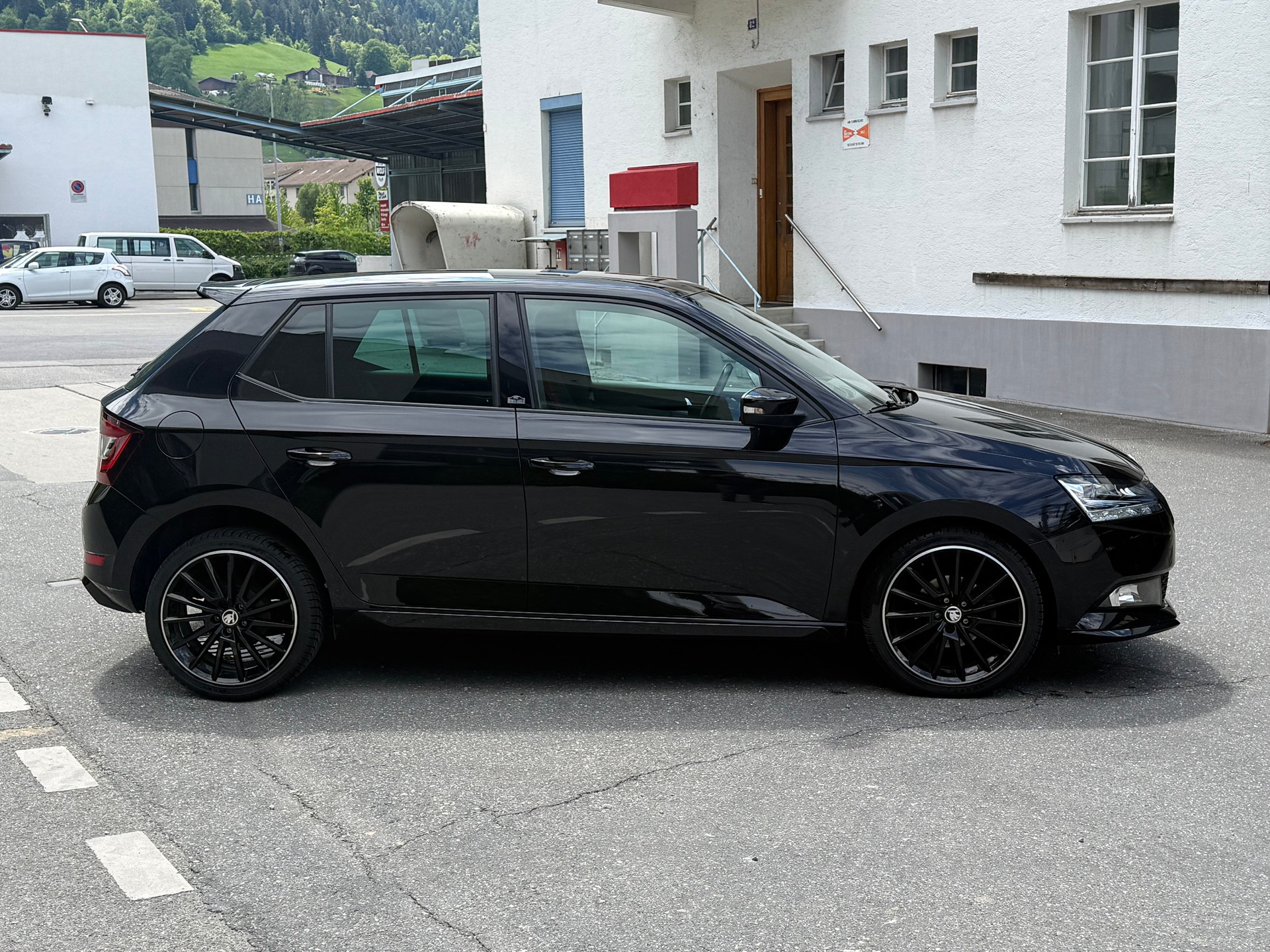 SKODA Fabia 1.0 MPI Monte Carlo-image-3